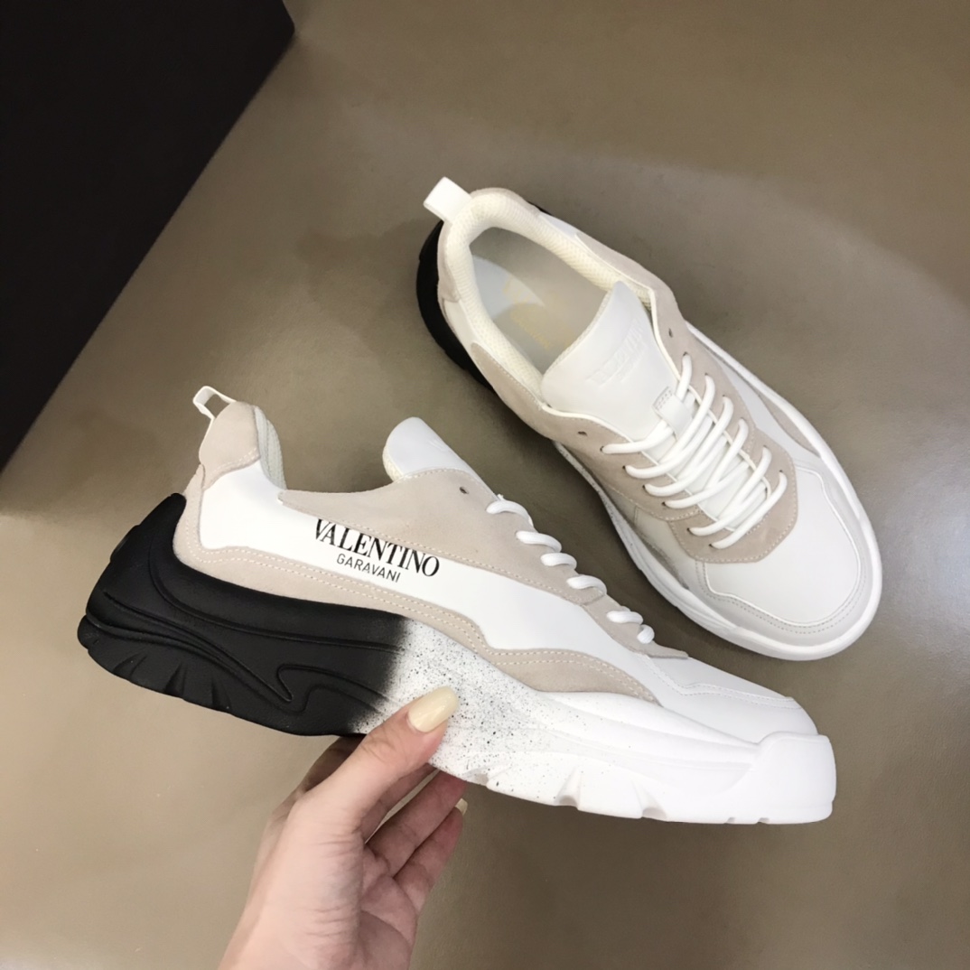 Valentino Garavani Gumboy low-top sneakers 9 - vstockx