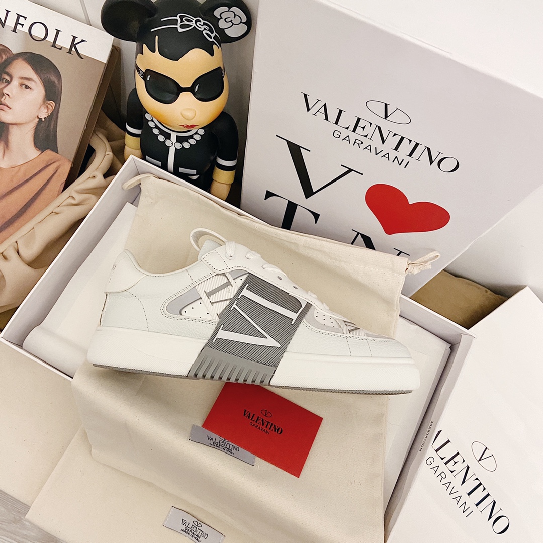 VALENTINO GARAVANI VL7N WOMEN Sneaker 4 - vstockx