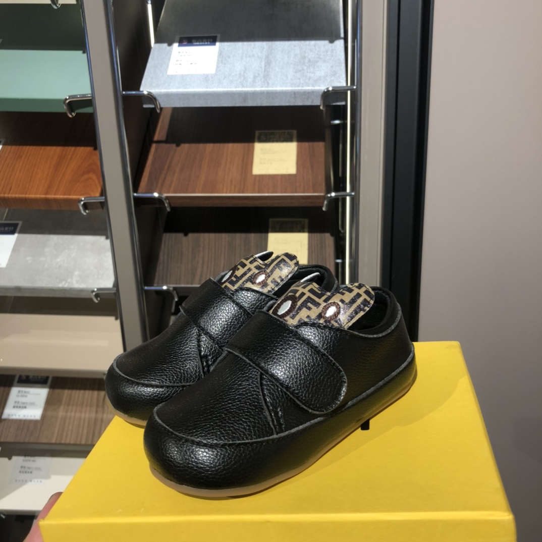 Shoes Kids - vstockx