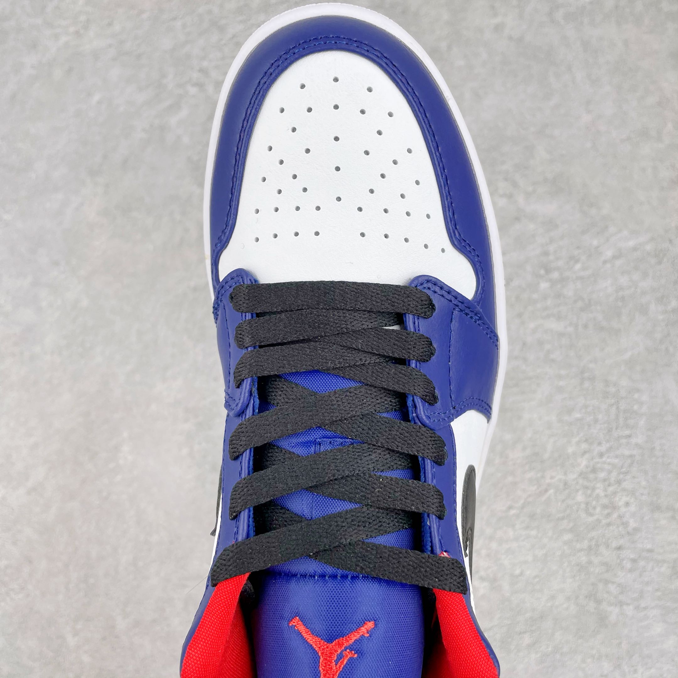 Jordan 1 Low Royal Yellow - vstockx