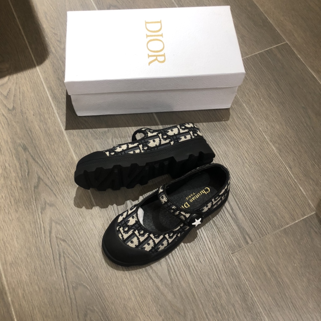 Shoes Kids - vstockx
