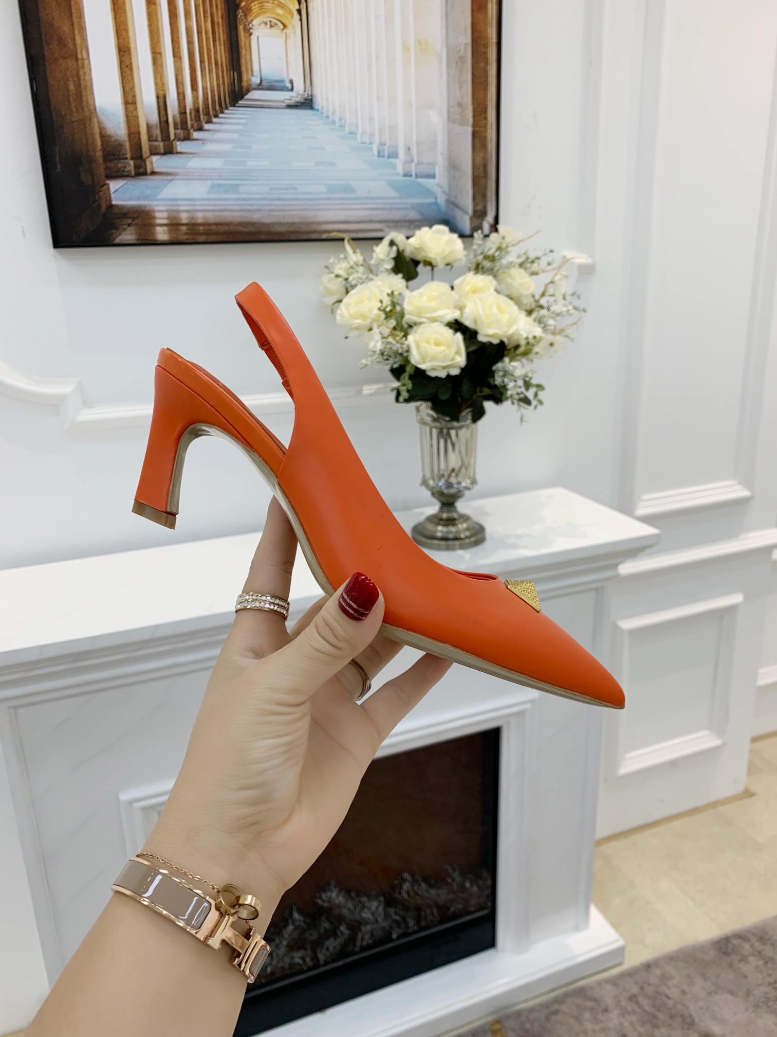 VALENTINO GARAVANI Rockstud WOMEN 37 - vstockx