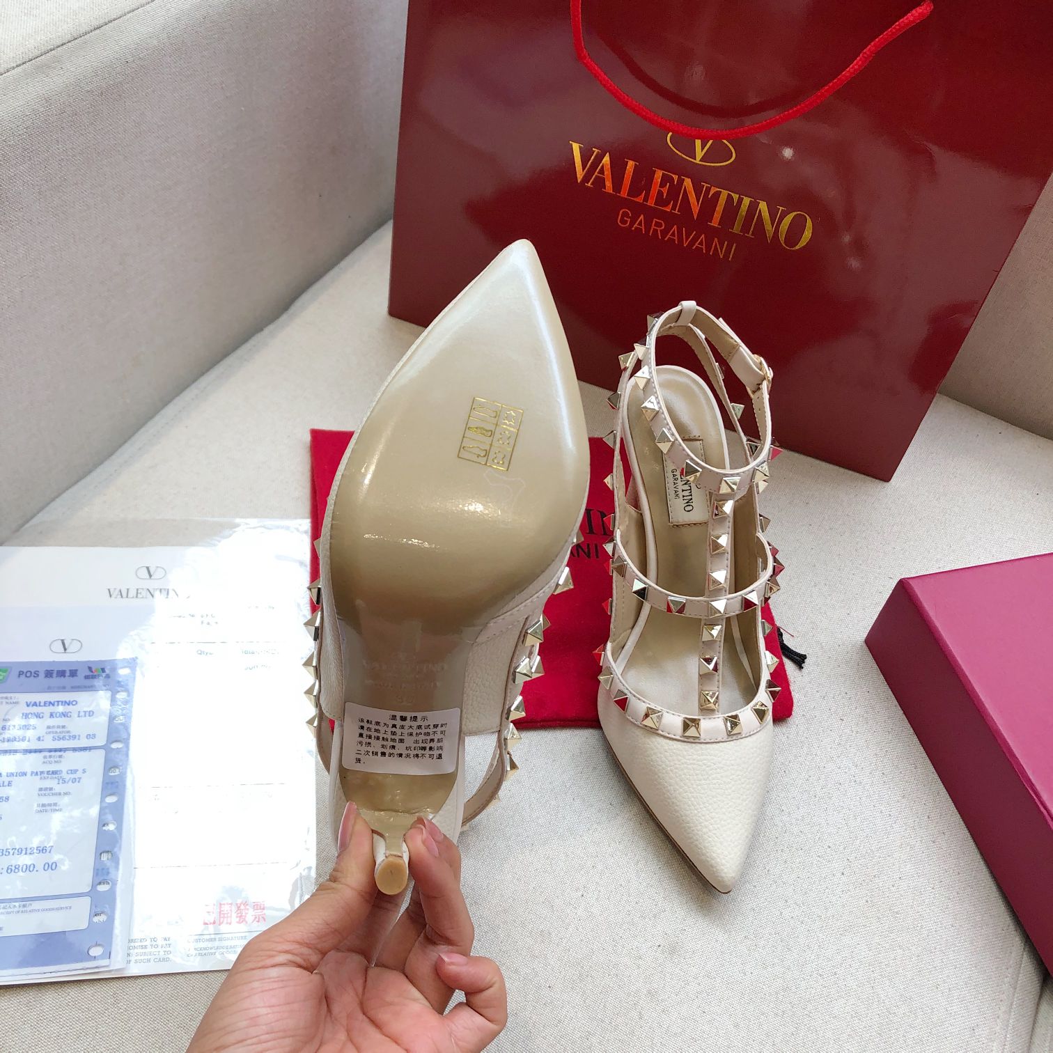 VALENTINO GARAVANI ROMAN STUD WOMEN 9 - vstockx