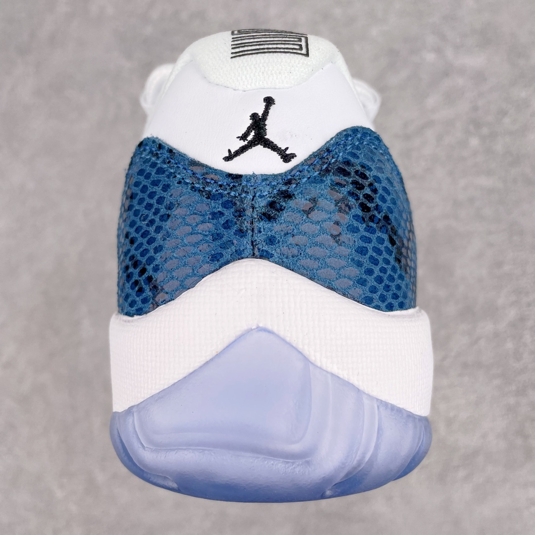 Jordan 11 Retro Low Snake Navy (2019) - vstockx