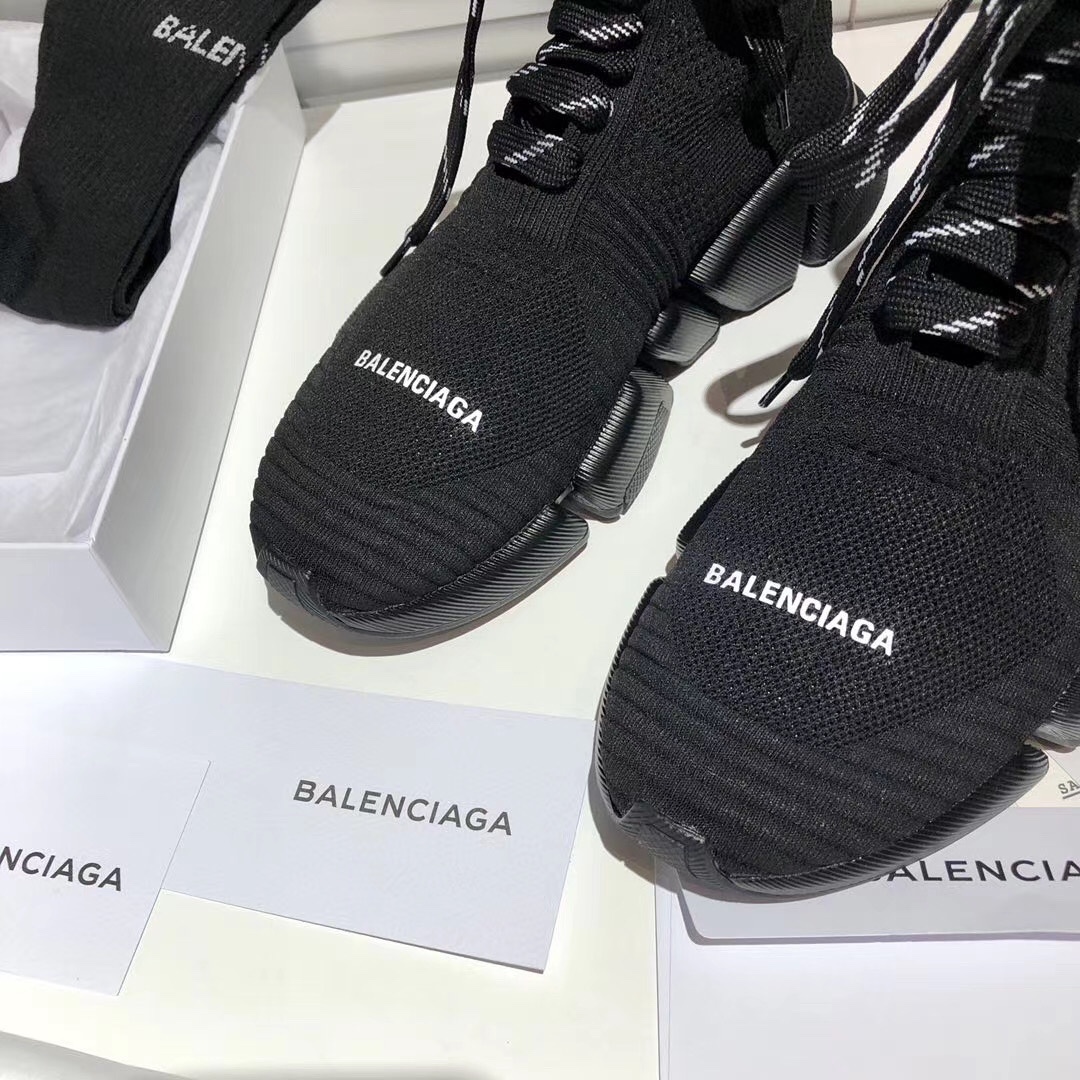Balenciaga Speed 2.0 Lace Up Black (W) - vstockx