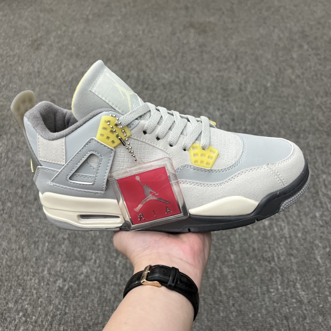 Jordan 4 Retro SE Craft Photon Dust - vstockx