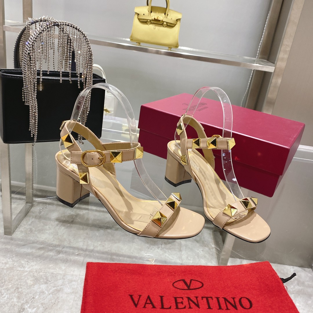 VALENTINO GARAVANI ROMAN STUD WOMEN 10 - vstockx