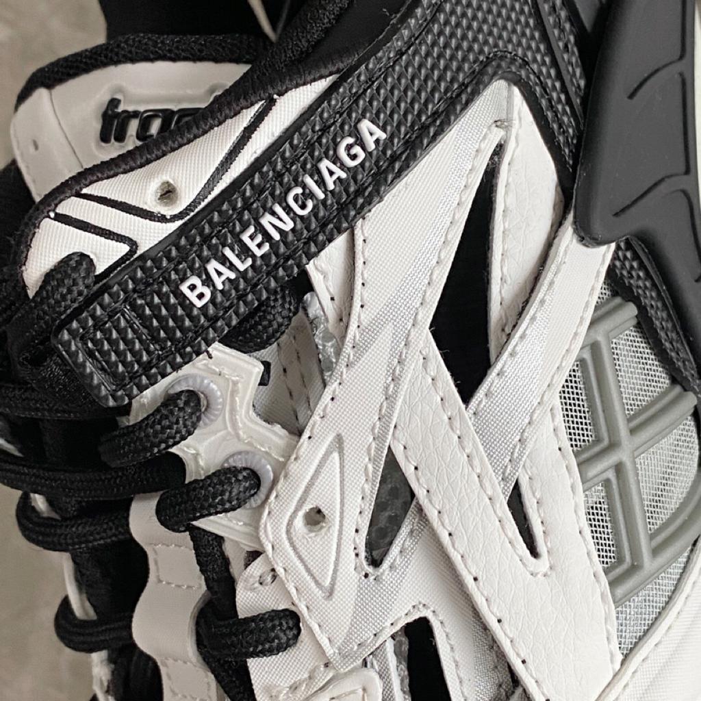 Balenciaga Track.2 Black White - vstockx