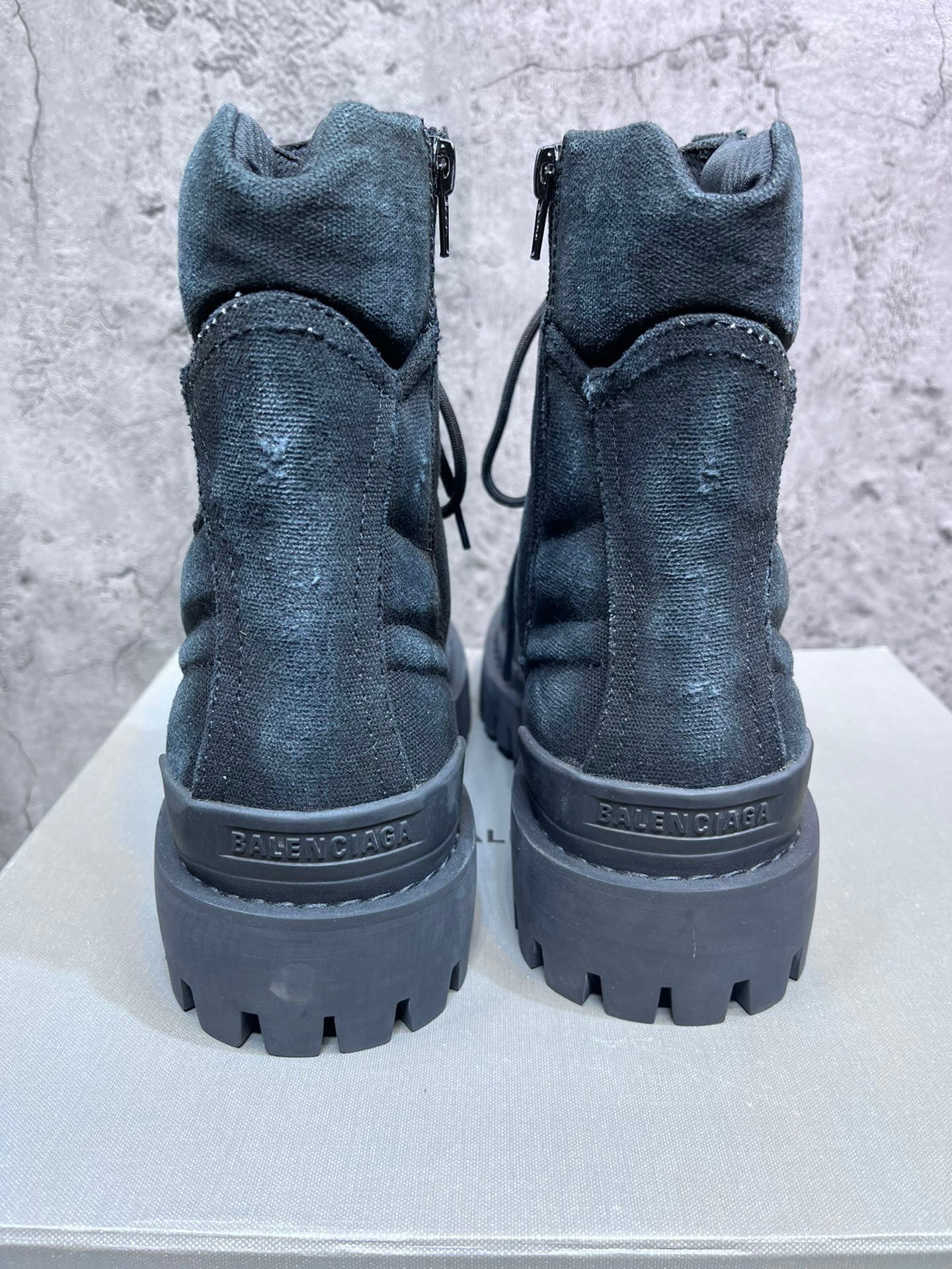 Balenciaga Combat Strike Canvas Combat Boots In Black Cotton - vstockx