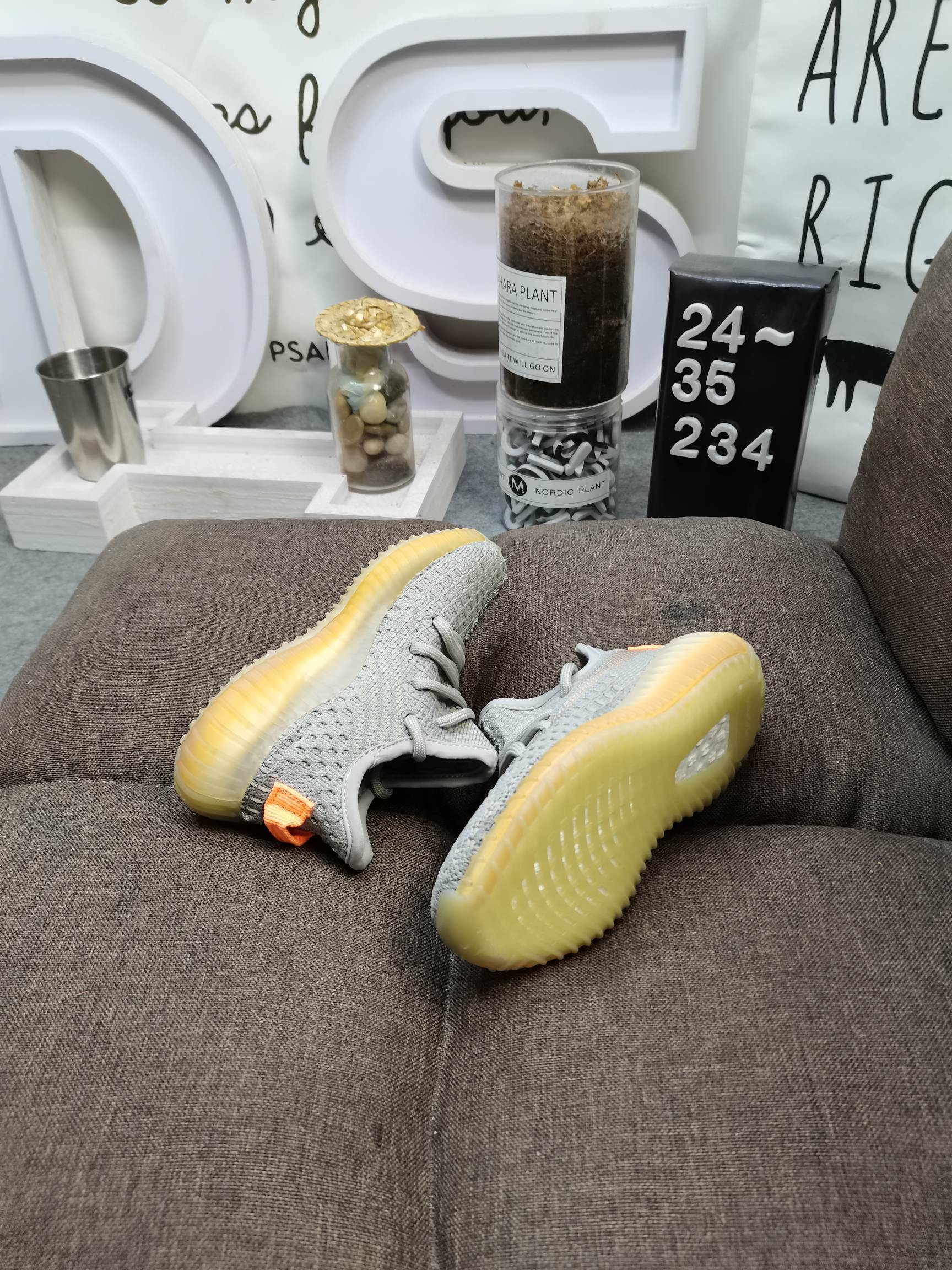Kids yeezy 350 shoes 1 - vstockx