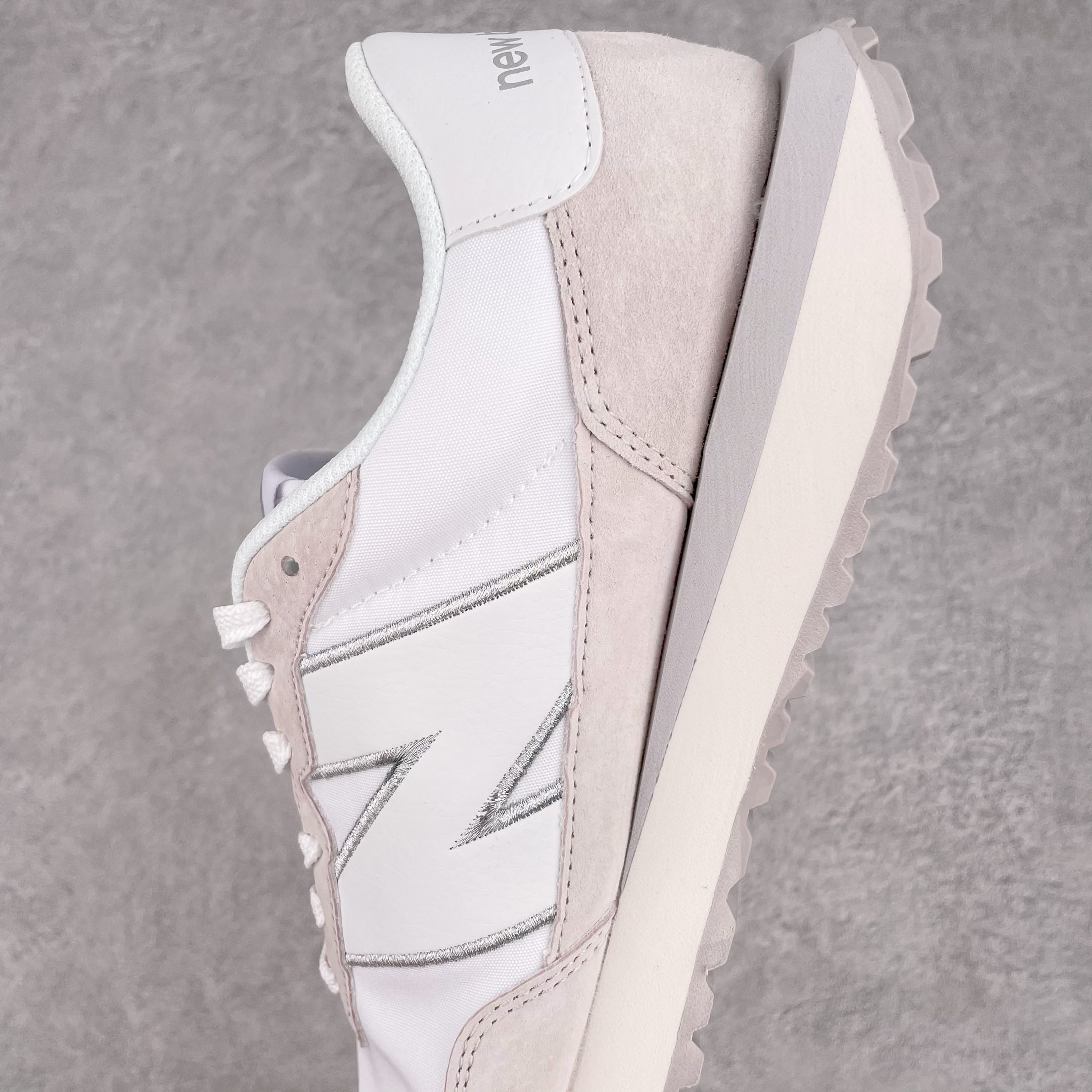 New Balance 237 Sneaker 3 - vstockx