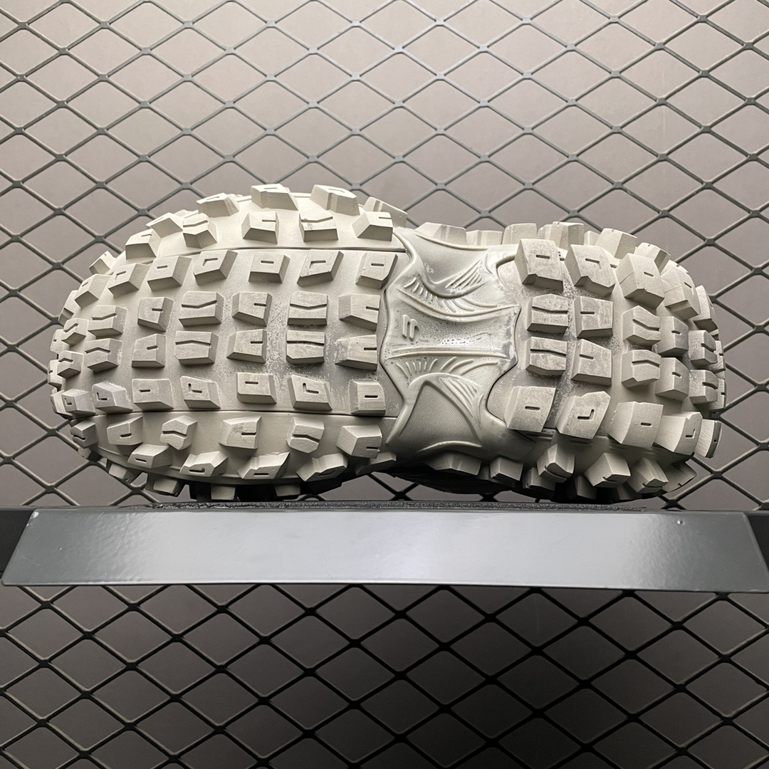 Balenciaga Defender Beige - vstockx