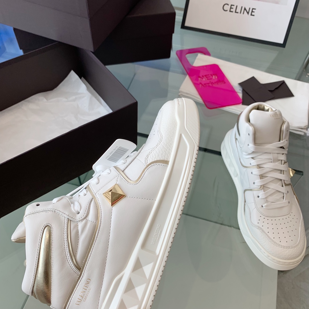VALENTINO GARAVANI ONE STUD SNEAKER 6 - vstockx