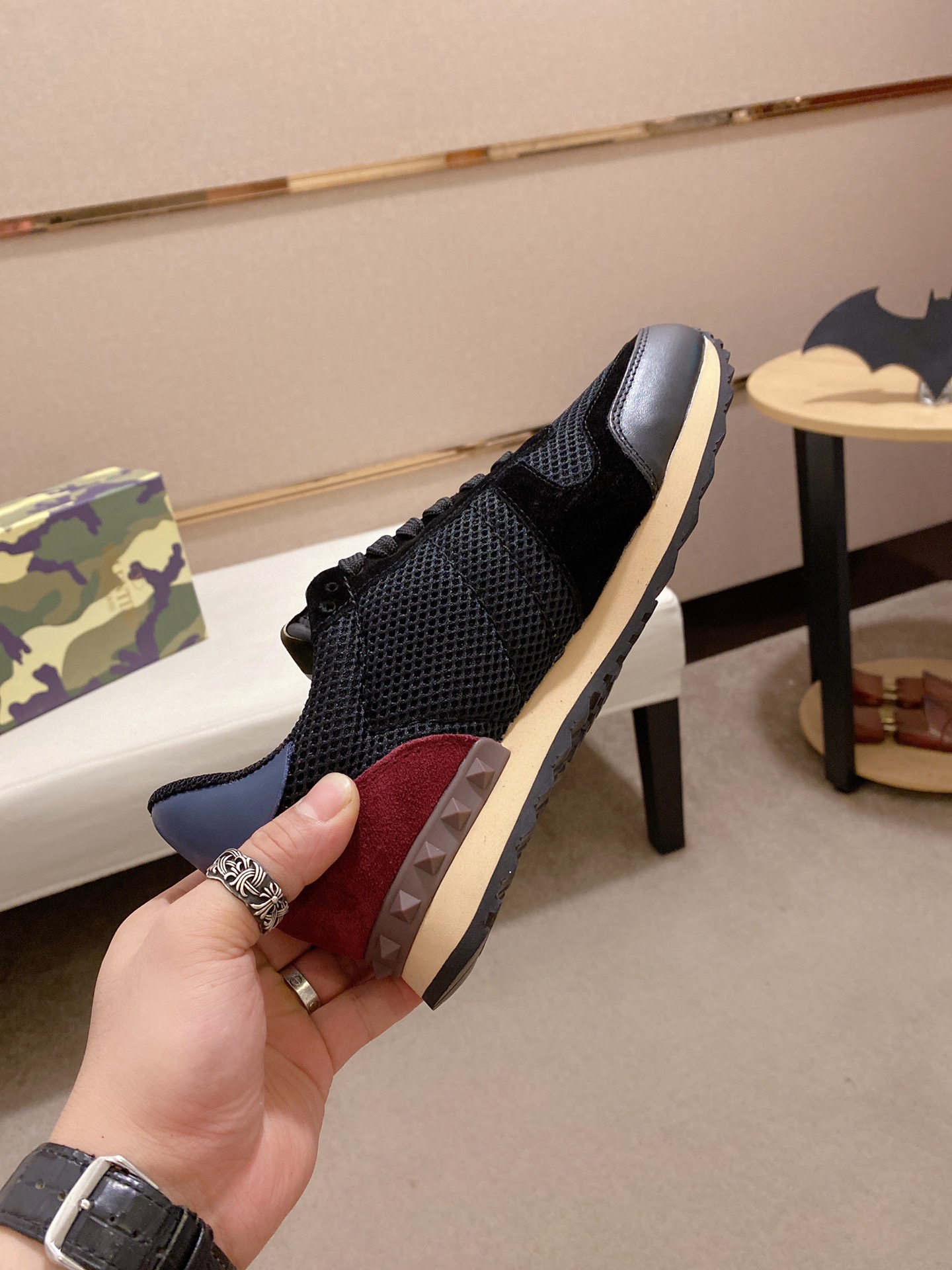 Valentino Garavani Rockrunner camouflage-print sneakers 13 - vstockx