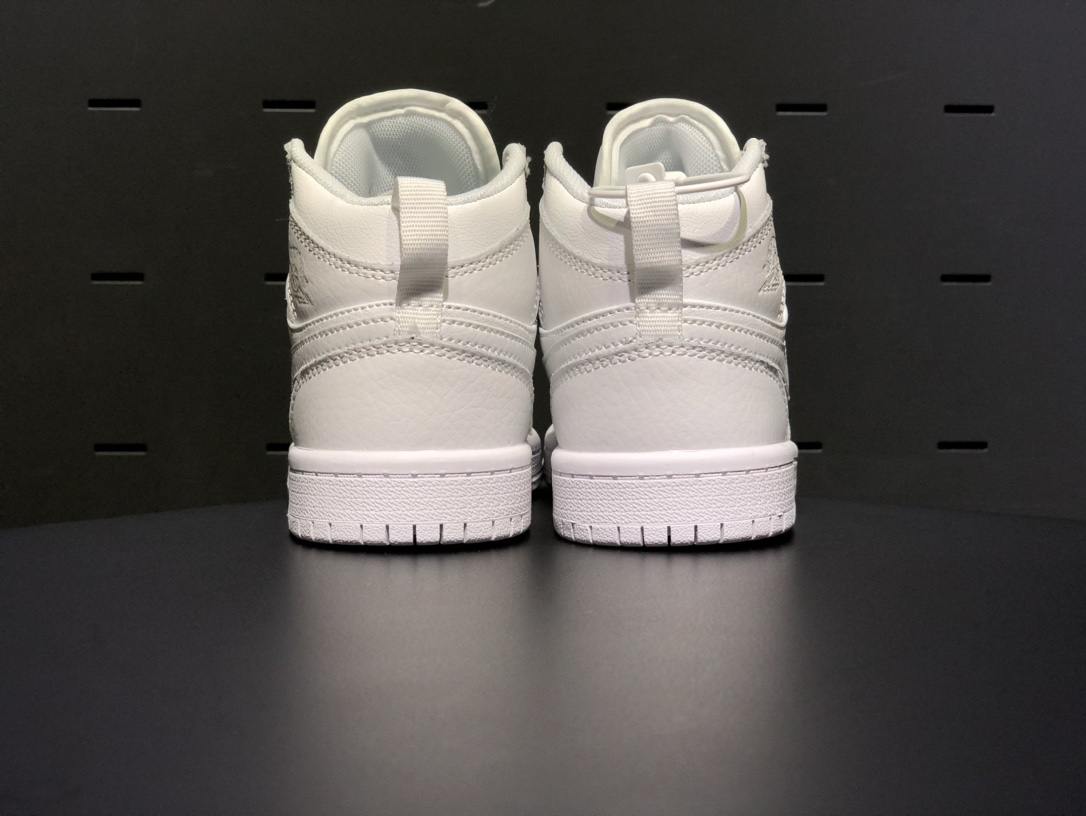 Kids jordan 1 high shoes 2 - vstockx