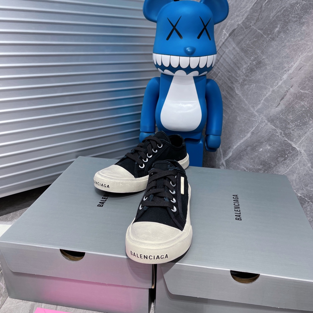 Balenciaga Paris Sneaker 2 - vstockx
