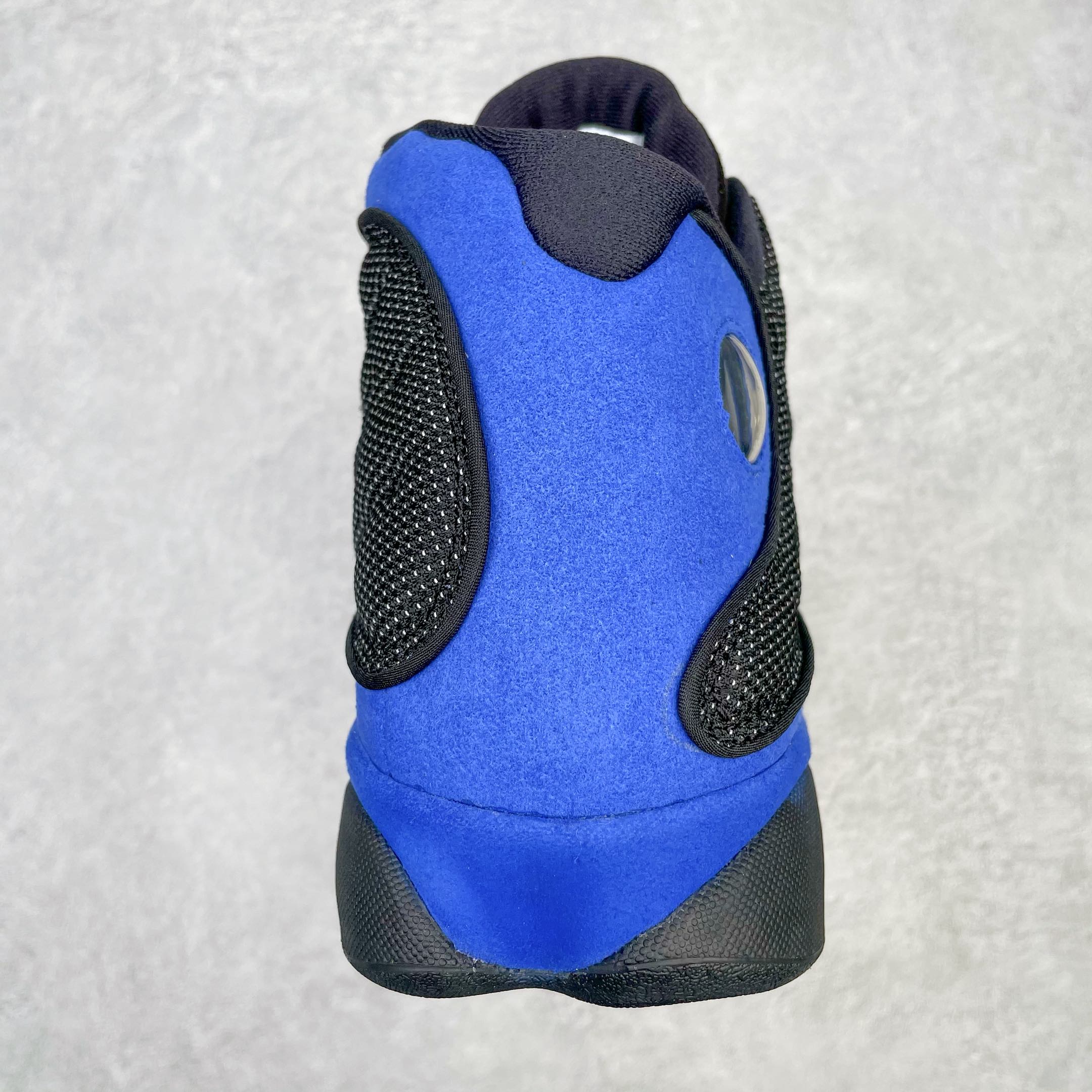 Jordan 13 Retro Black Hyper Royal - vstockx