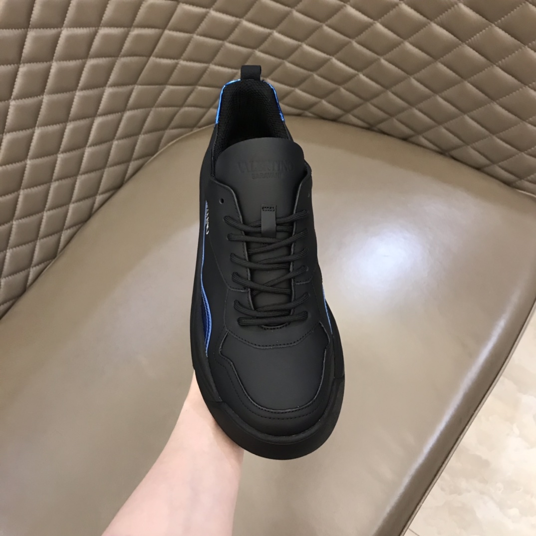 Valentino Garavani Gumboy low-top sneakers 1 - vstockx