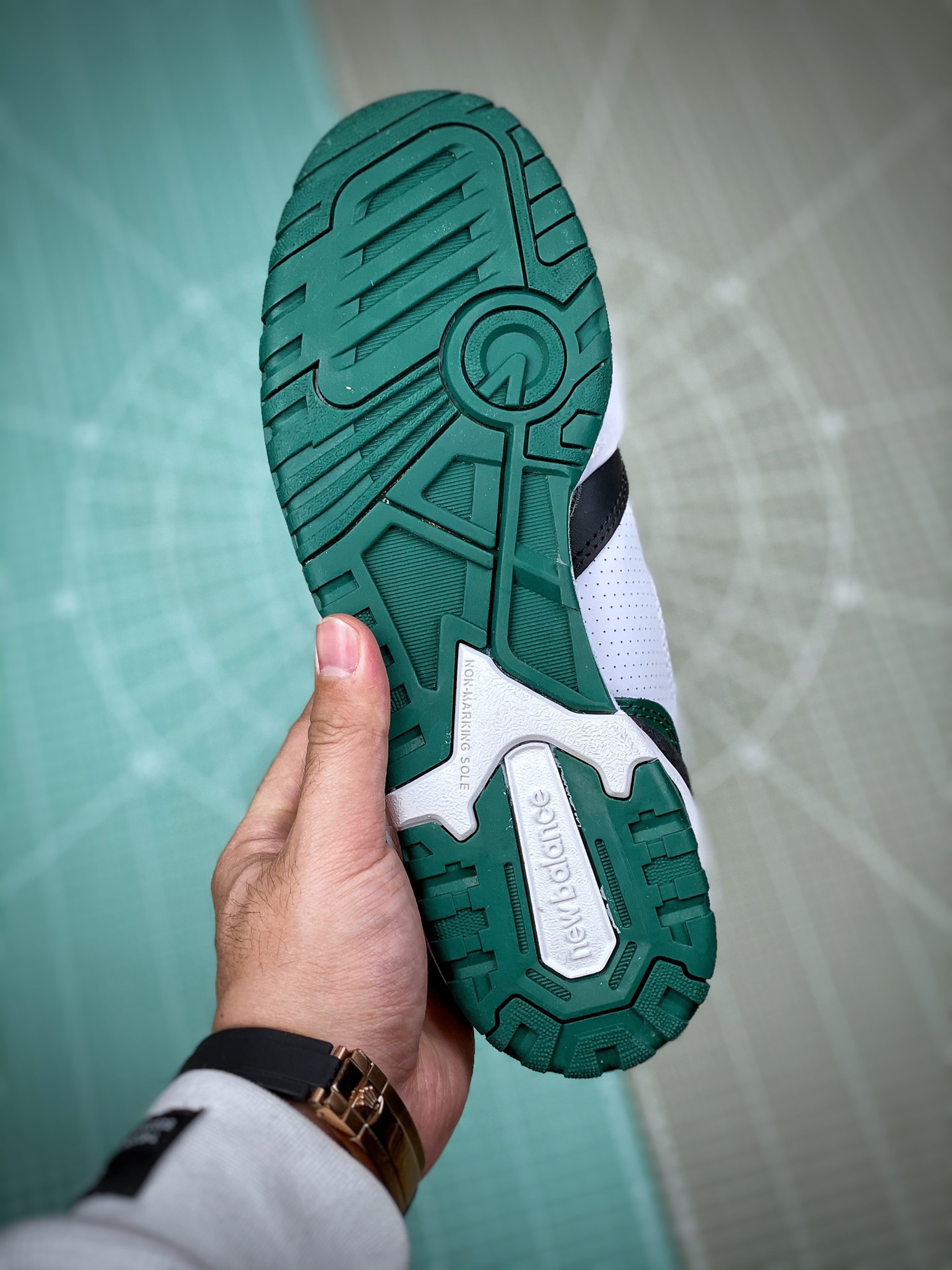 New Balance 550 White Green Black - vstockx