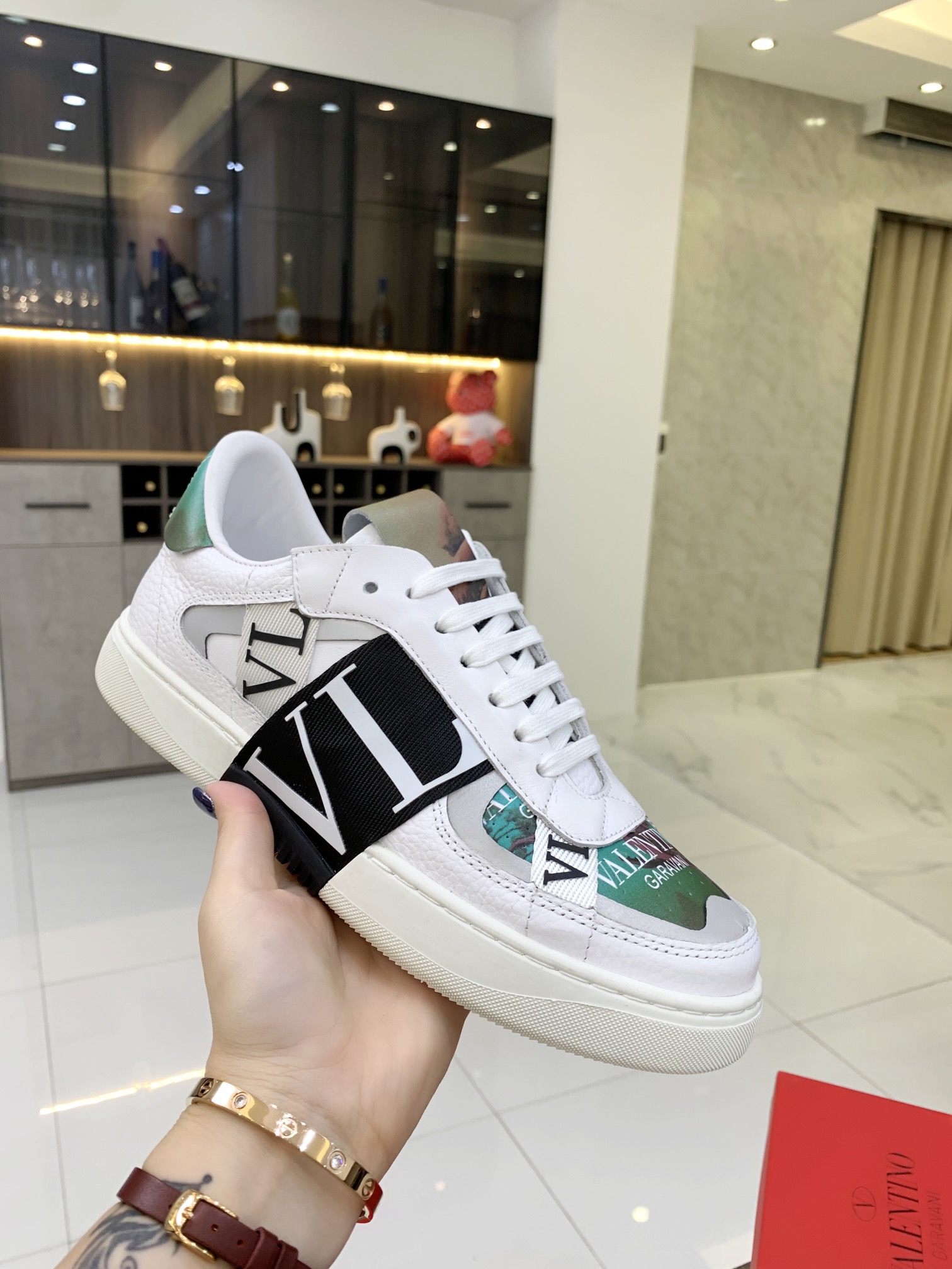 Valentino Garavani VL7N low-top sneakers 2 - vstockx