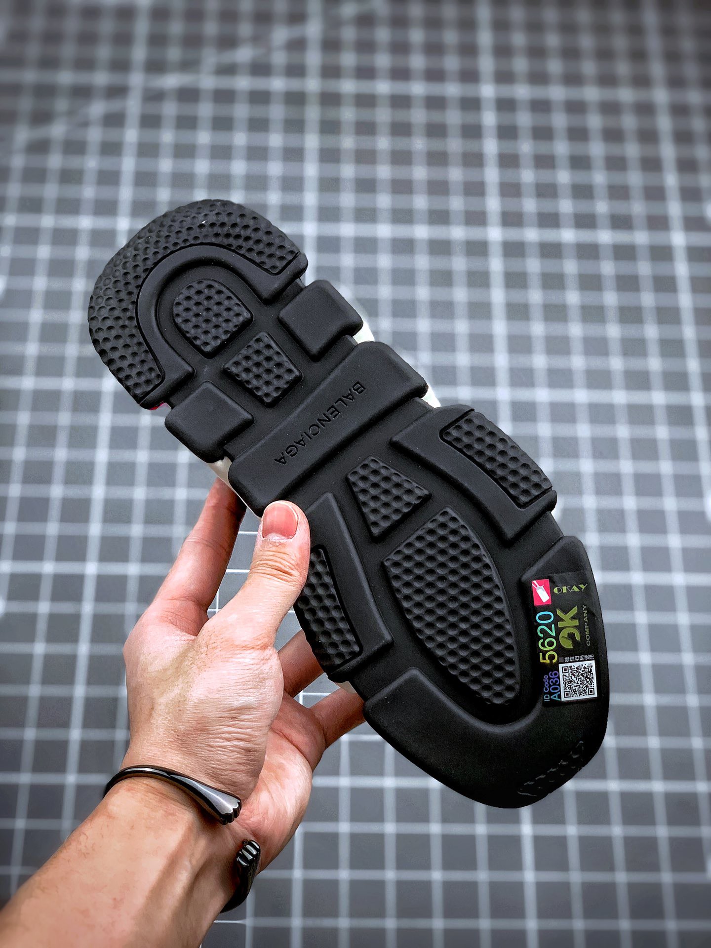 Balenciaga Speed Trainer Clearsole Pink (W) - vstockx