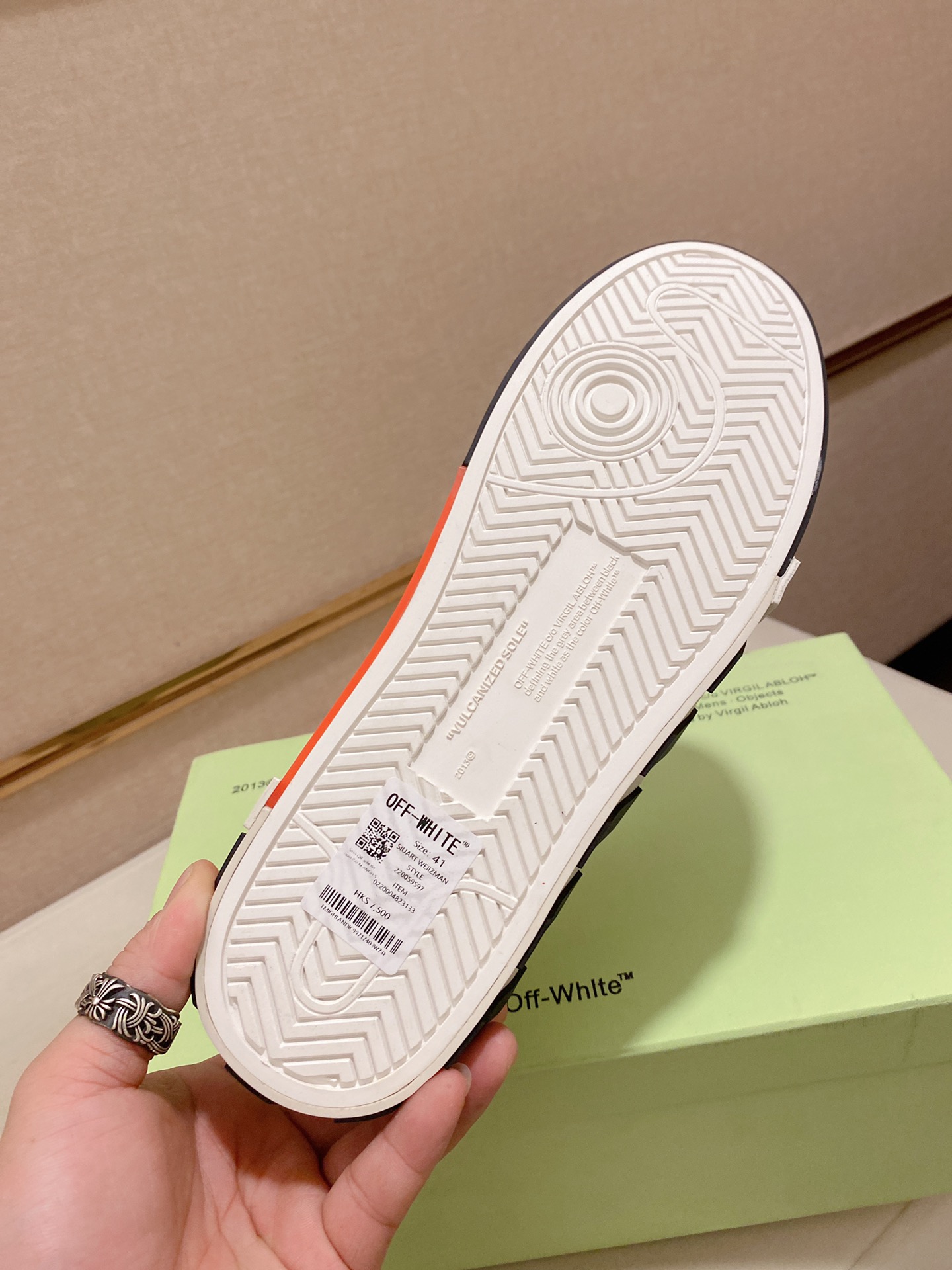 Off-White Low Vulc White Black AW20 - vstockx