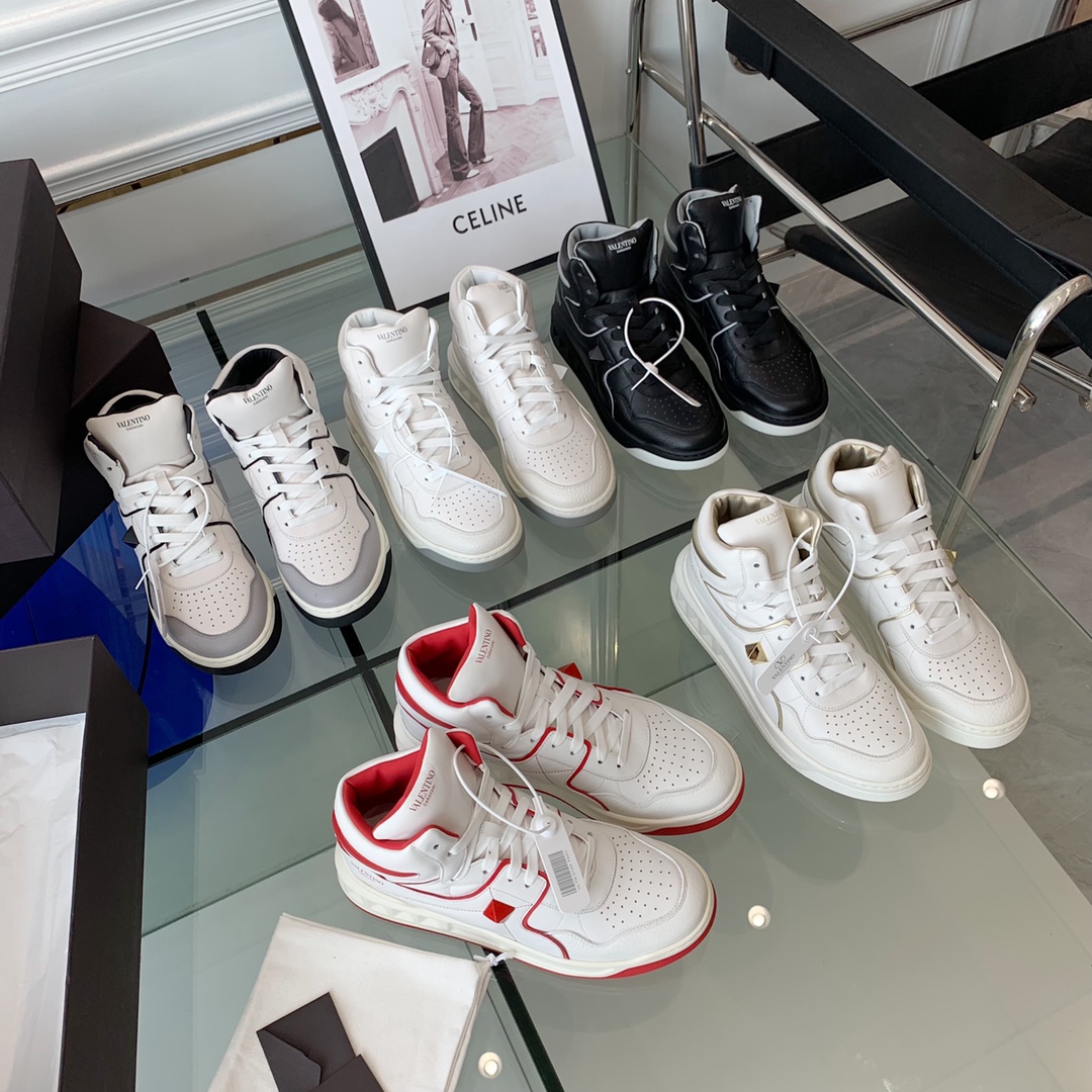 VALENTINO GARAVANI ONE STUD SNEAKER 6 - vstockx