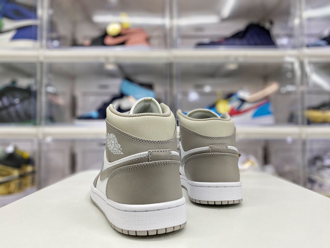 Jordan 1 Mid Linen - vstockx