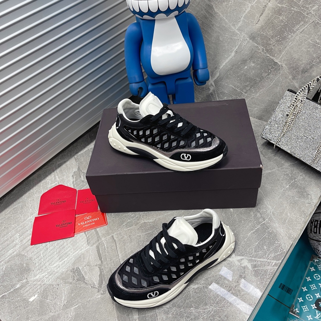 VALENTINO GARAVANI Ready Go Runner Sneaker 2 - vstockx