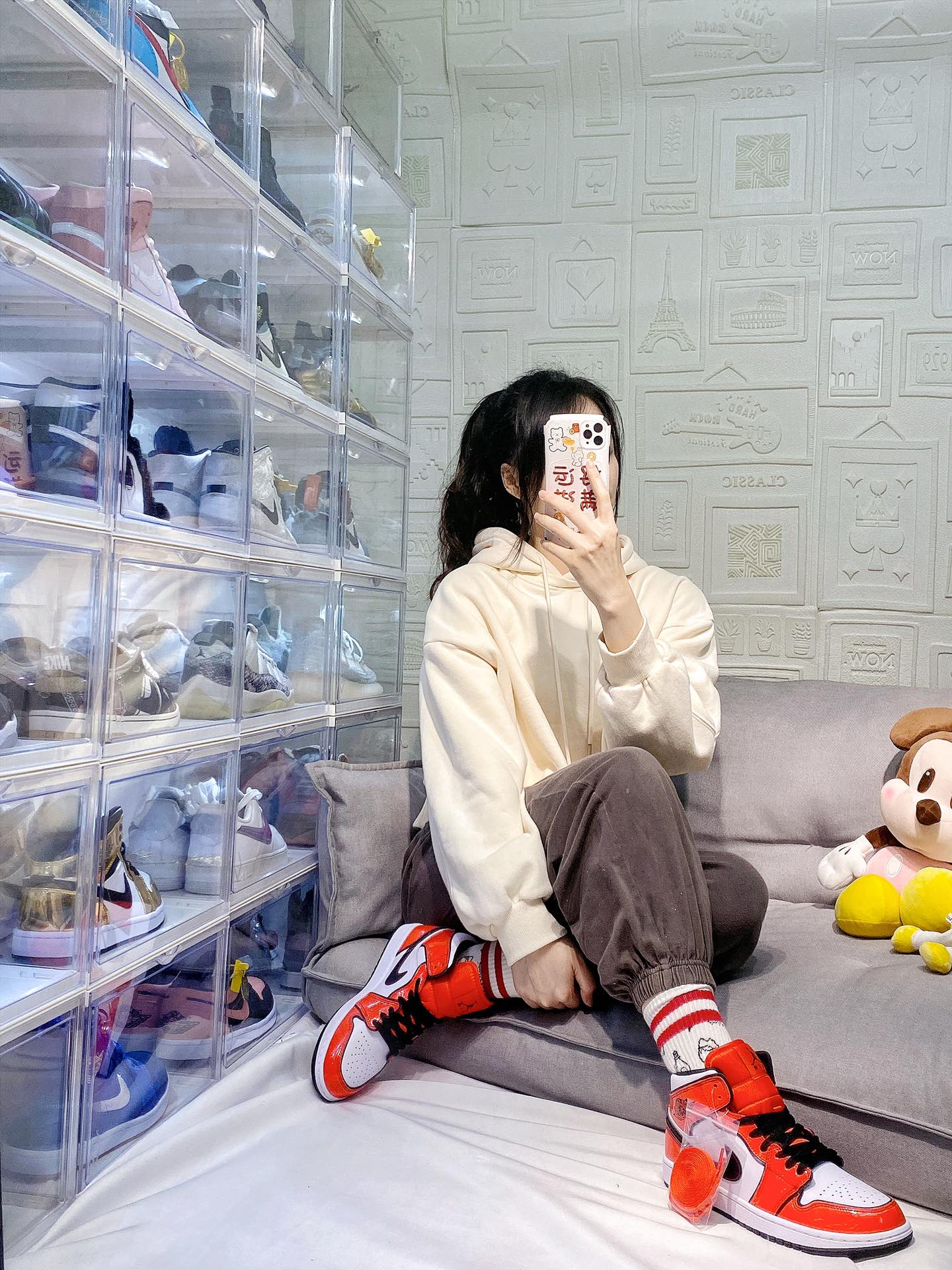 Jordan 1 Mid SE Turf Orange - vstockx