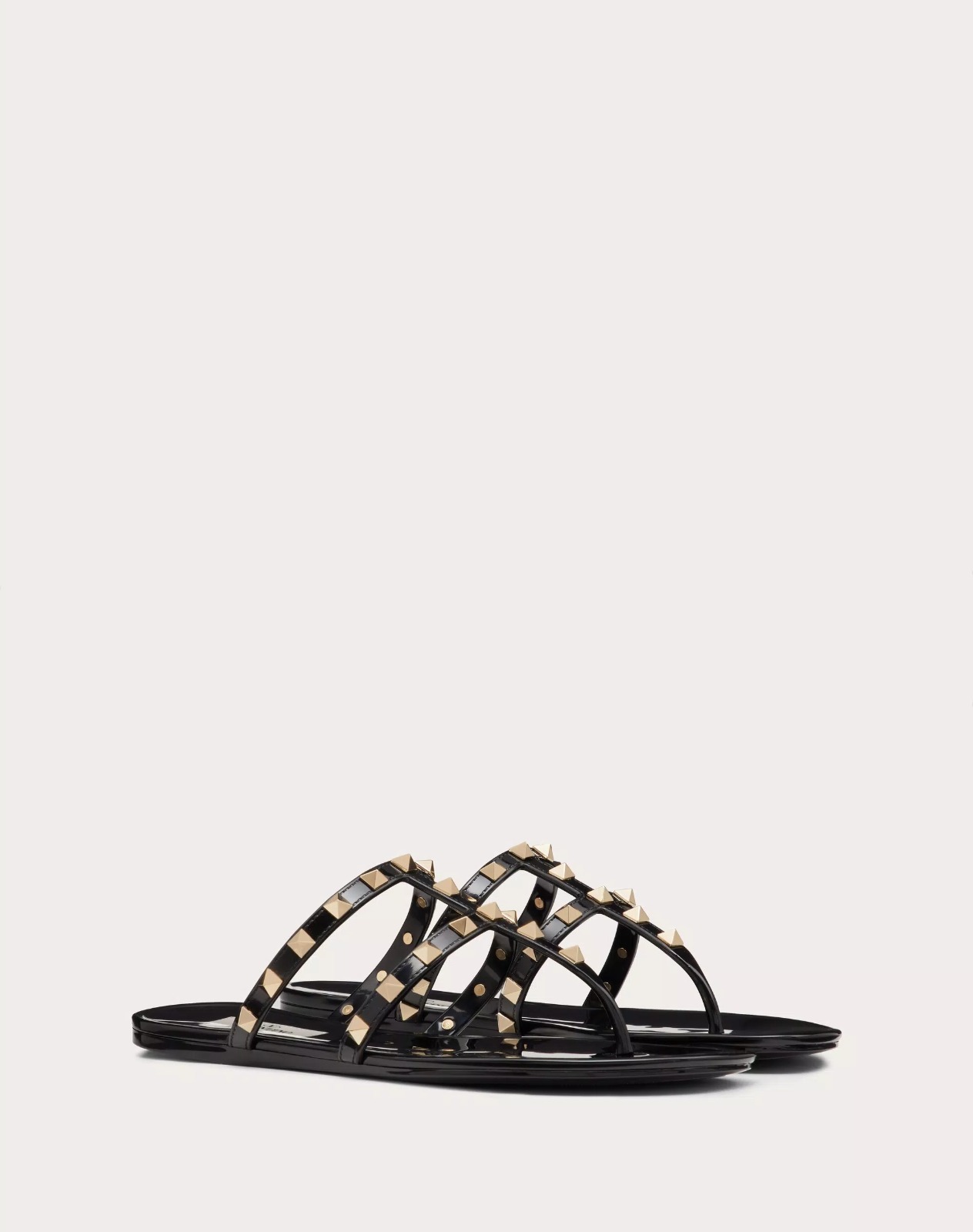 Valentino Garavani Rockstud rubber sandal BLACK - vstockx