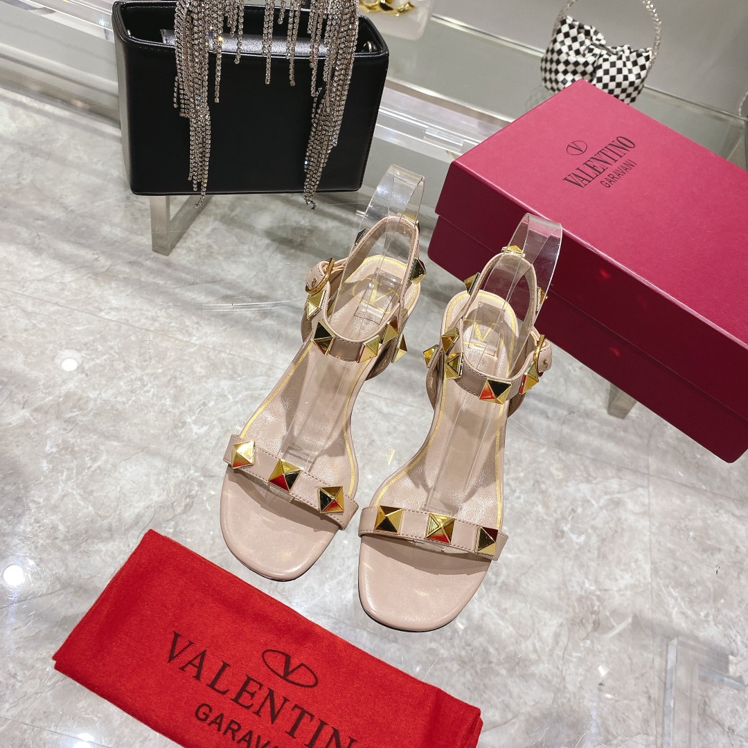VALENTINO GARAVANI ROMAN STUD WOMEN 10 - vstockx