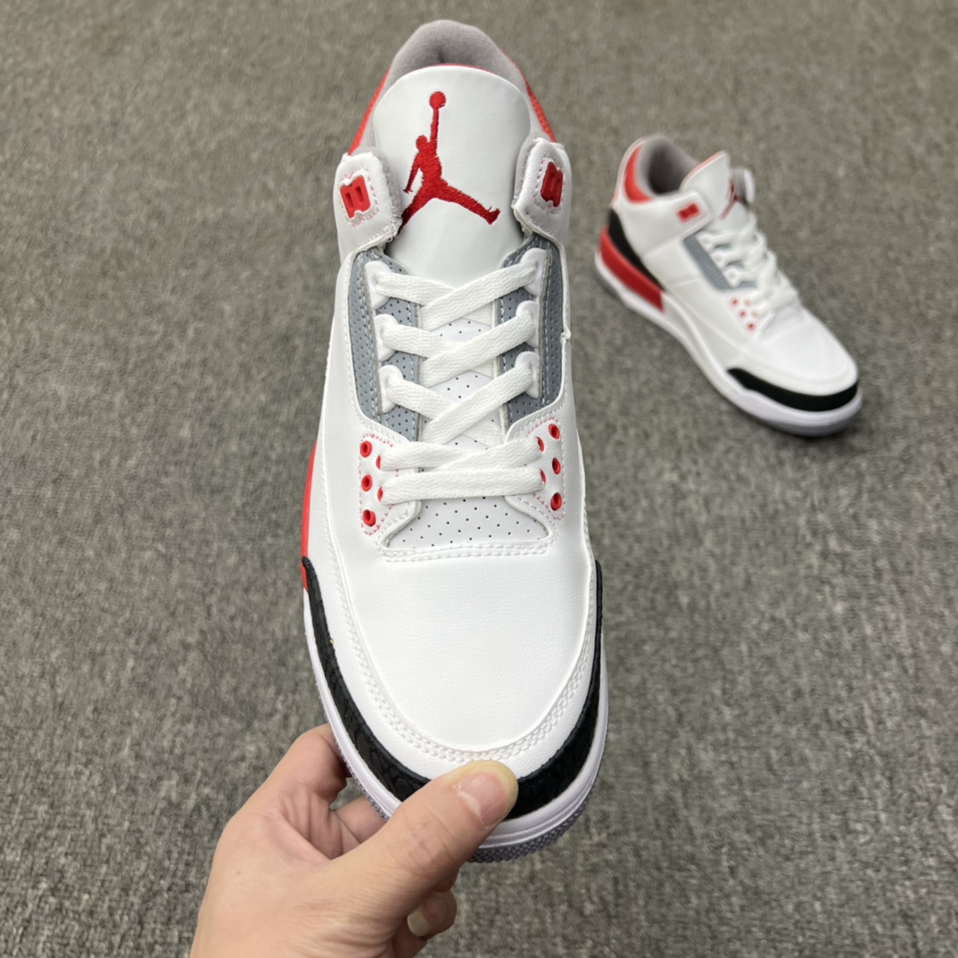 Jordan 3 Retro Fire Red (2022) - vstockx