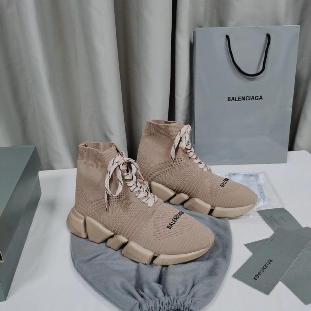 Balenciaga Speed 2.0 Lace Up Beige - vstockx