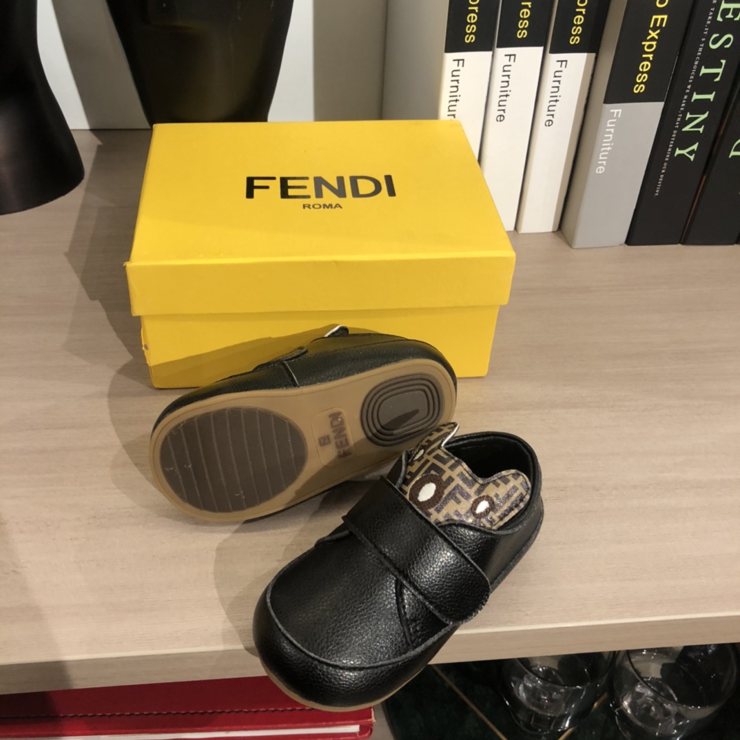 Shoes Kids - vstockx