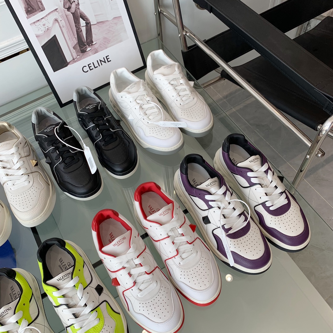 VALENTINO GARAVANI ONE STUD SNEAKER 5 - vstockx