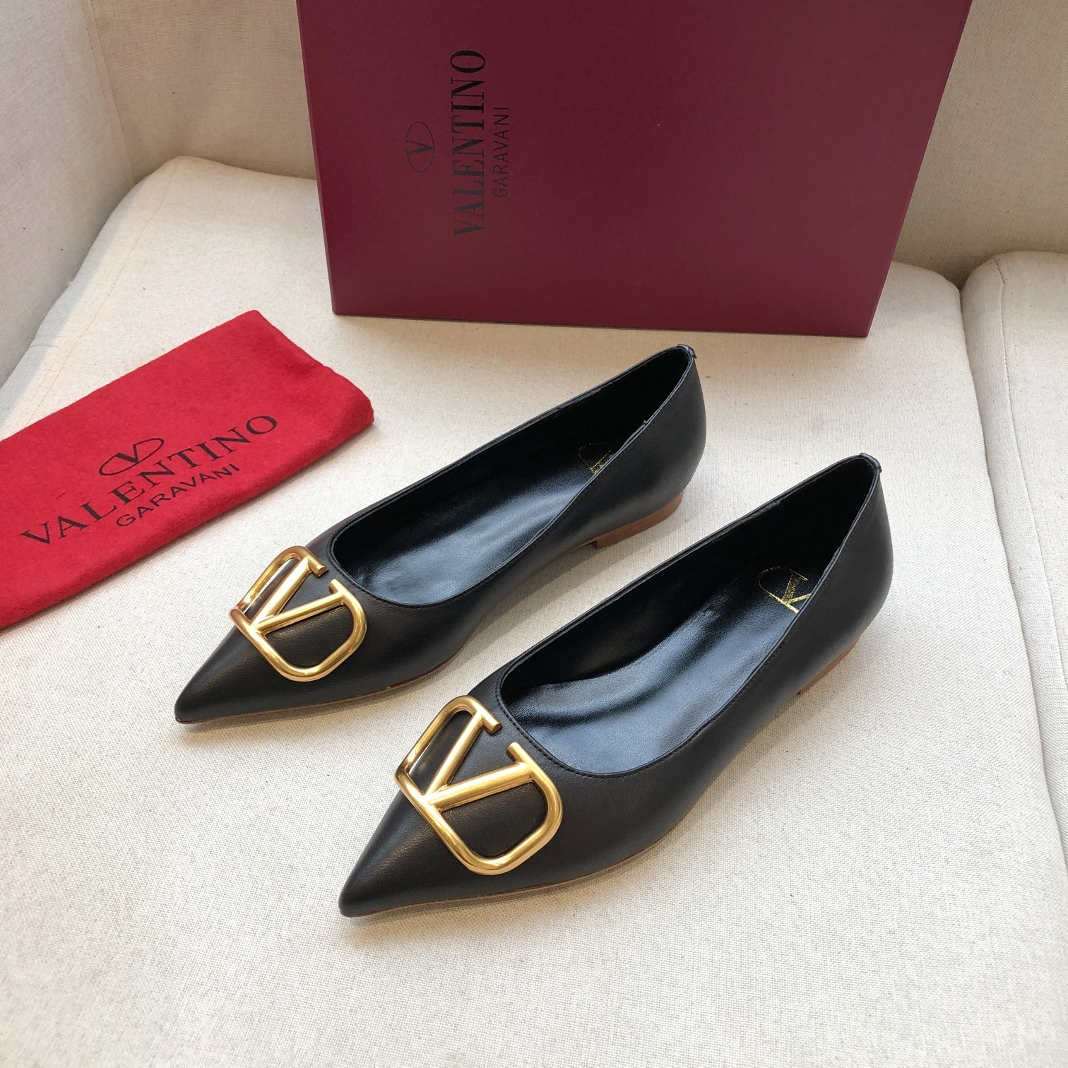 VALENTINO GARAVANI Roman Stud BOOT WOMEN 32 - vstockx