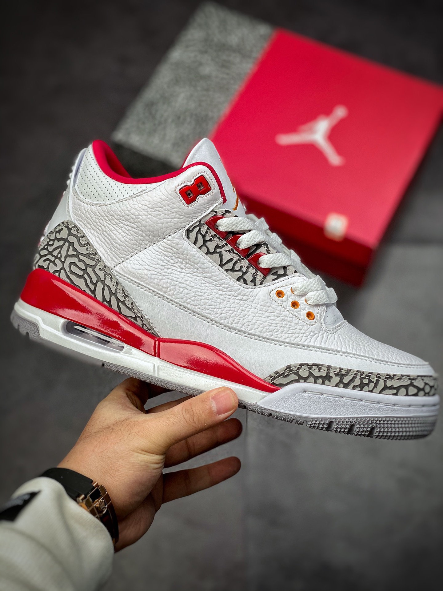 Jordan 3 Retro Cardinal Red - vstockx