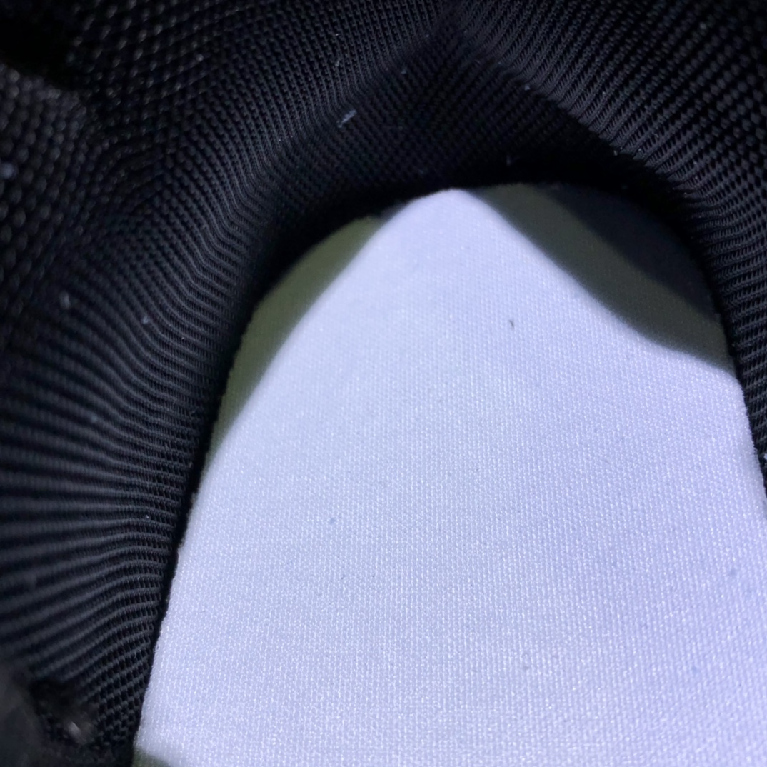 Kids jordan 1 high shoes 2 - vstockx