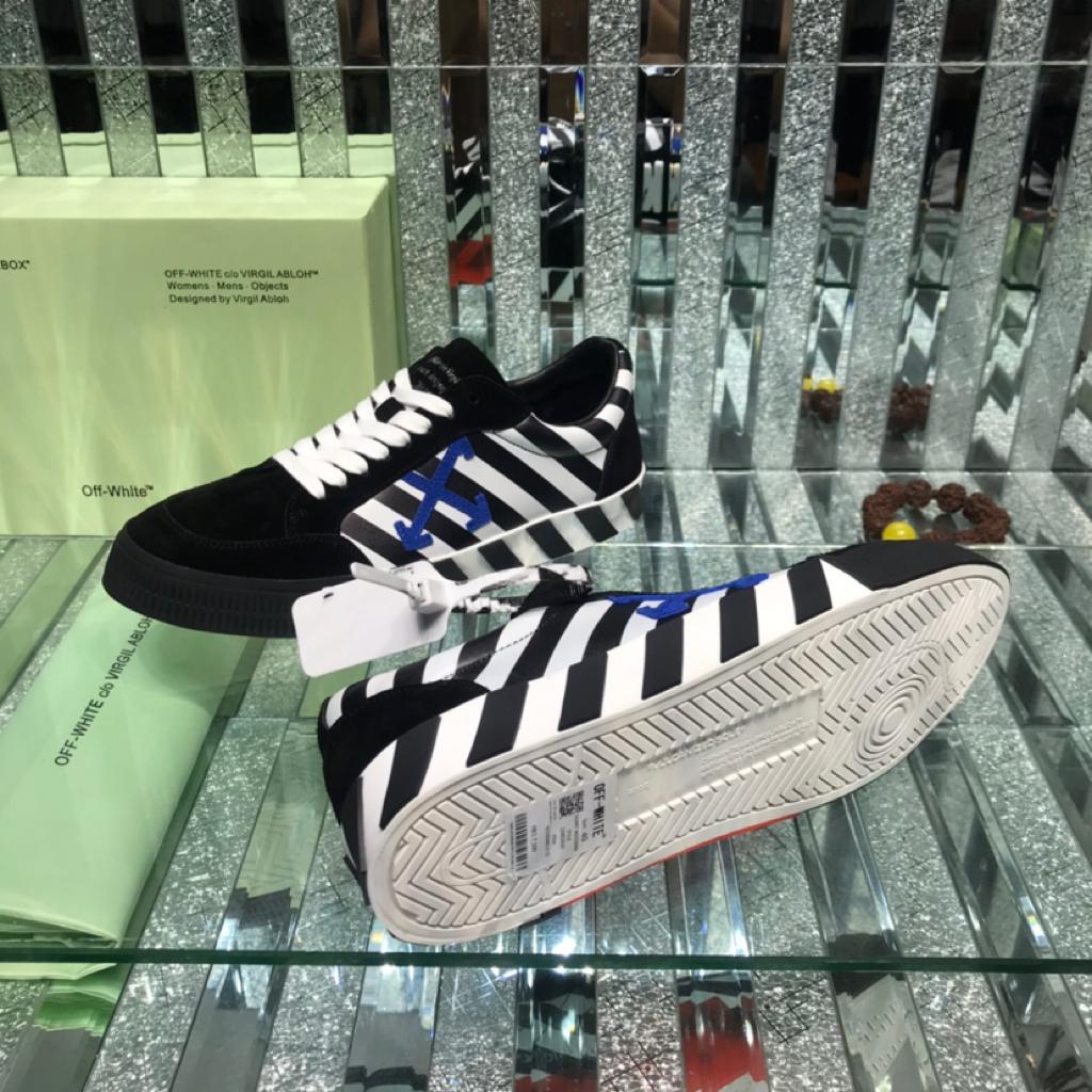 OFF-WHITE Vulc Low Black Blue Arrow - vstockx