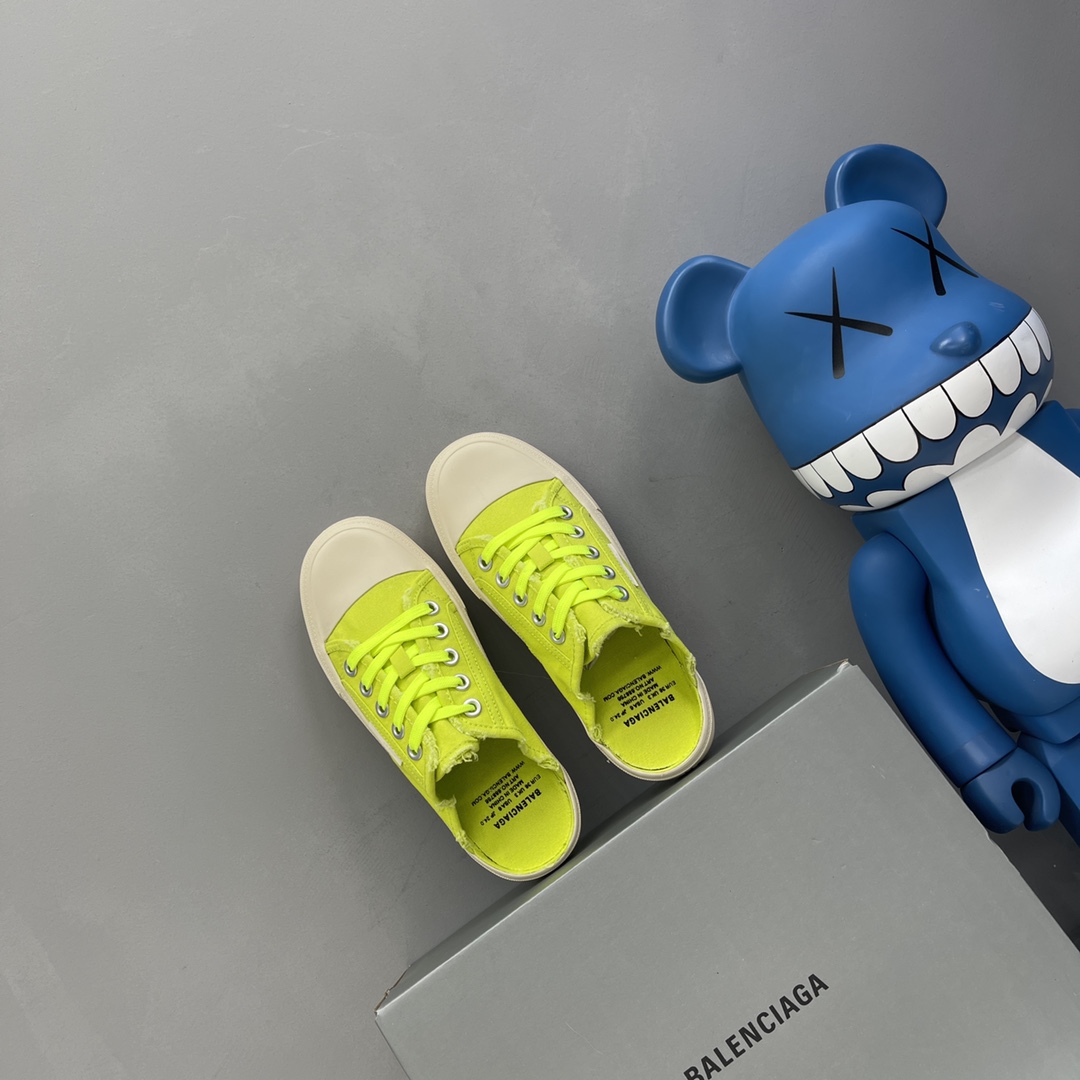 Balenciaga Paris Sneaker 2 - vstockx