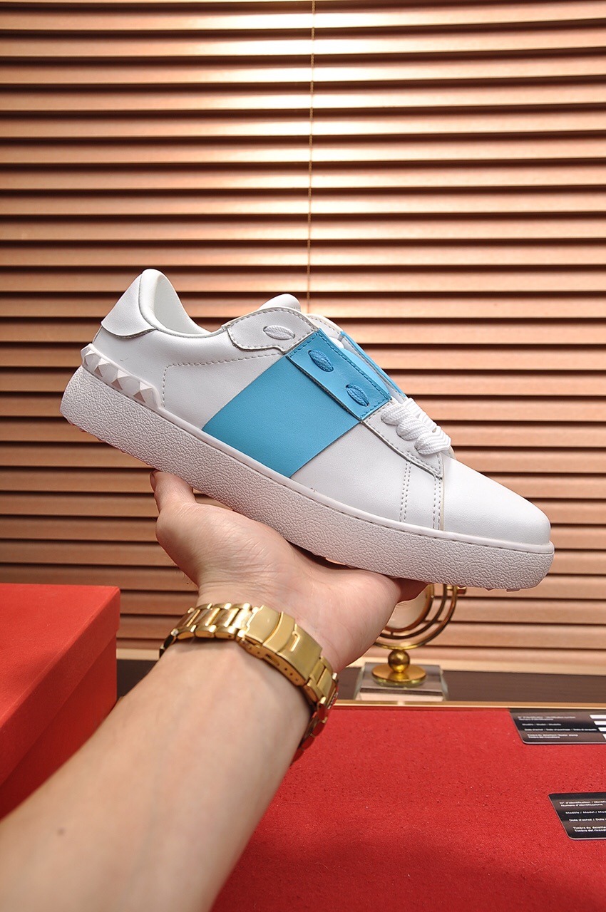 Valentino Garavani Rockstud Untitled calfskin sneaker 27 - vstockx