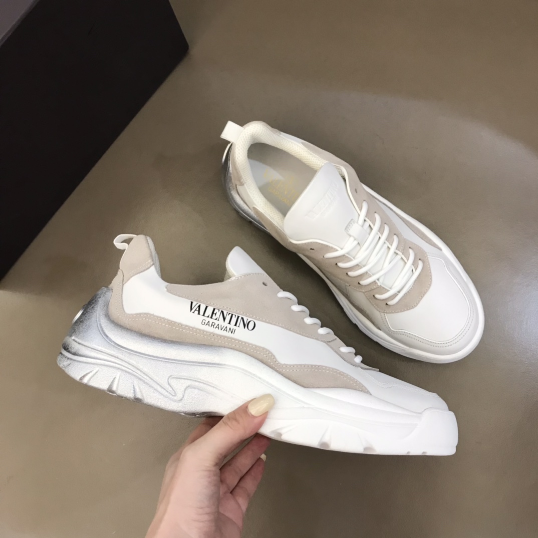 Valentino Garavani Gumboy low-top sneakers 6 - vstockx
