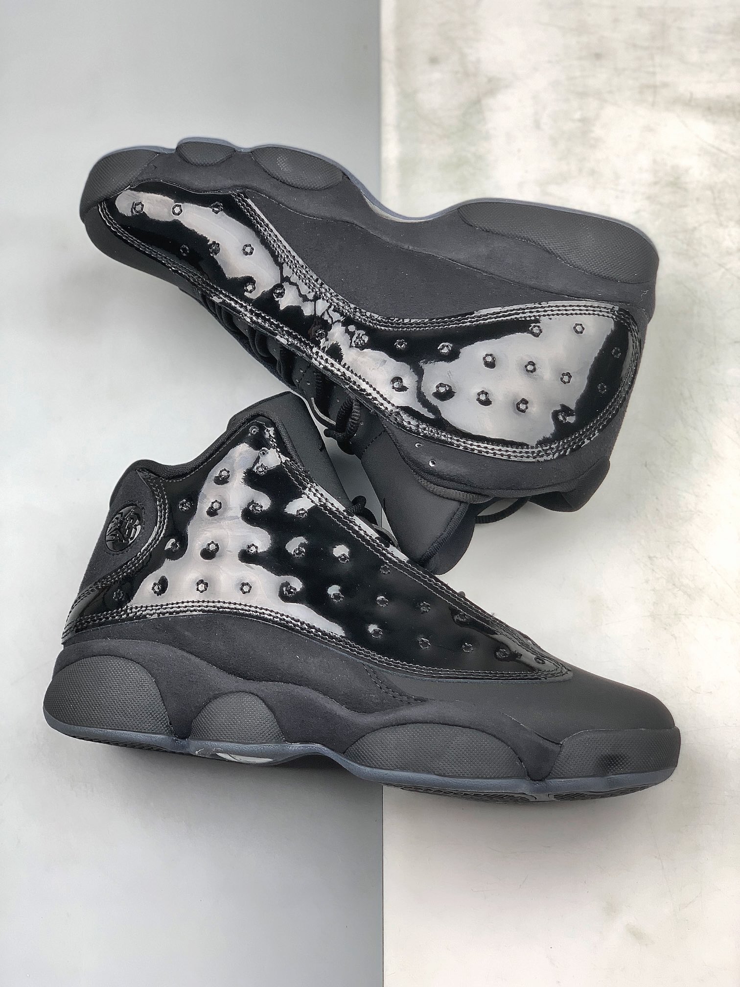 Jordan 13 Retro Cap and Gown - vstockx