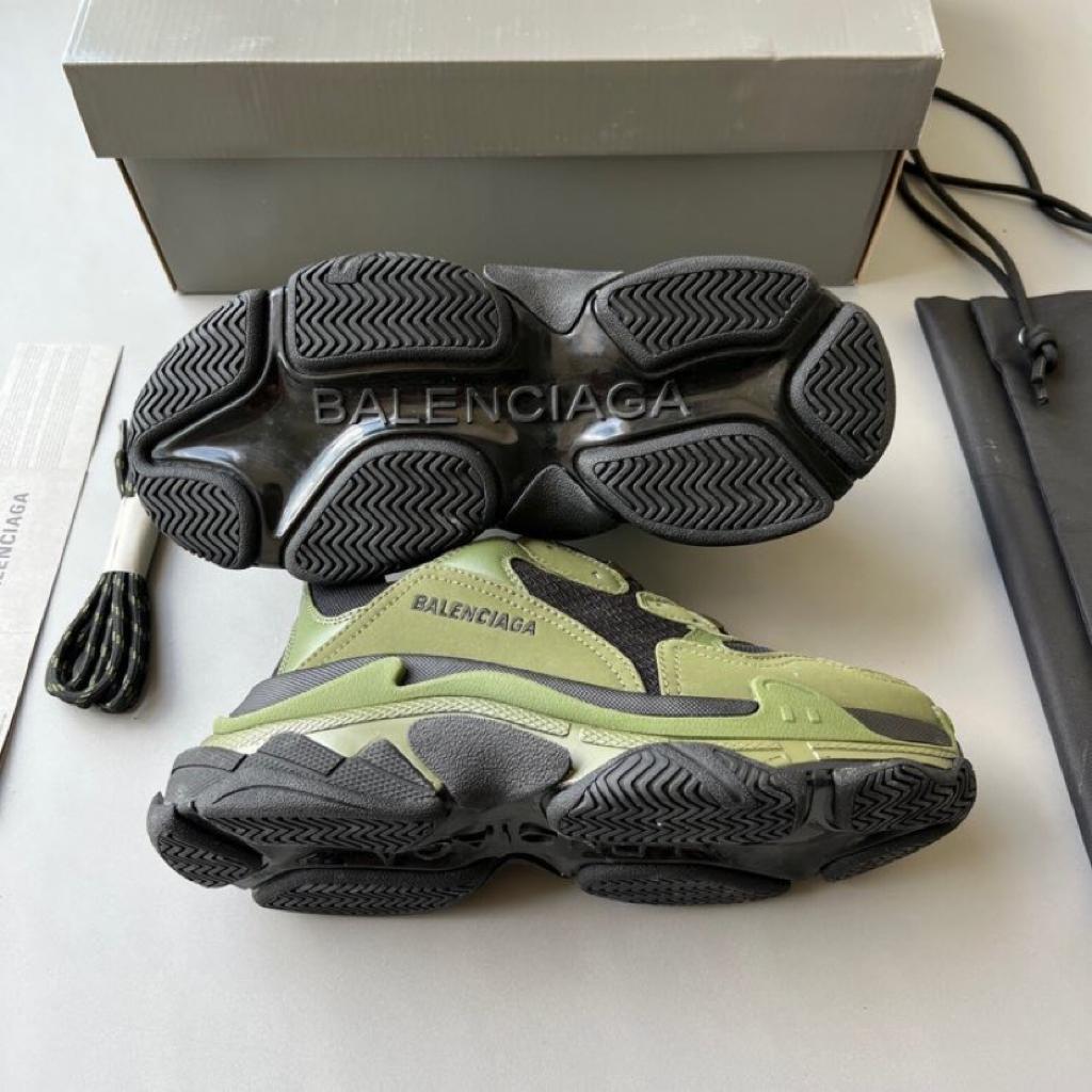 Balenciaga Triple S Dark Green Black - vstockx