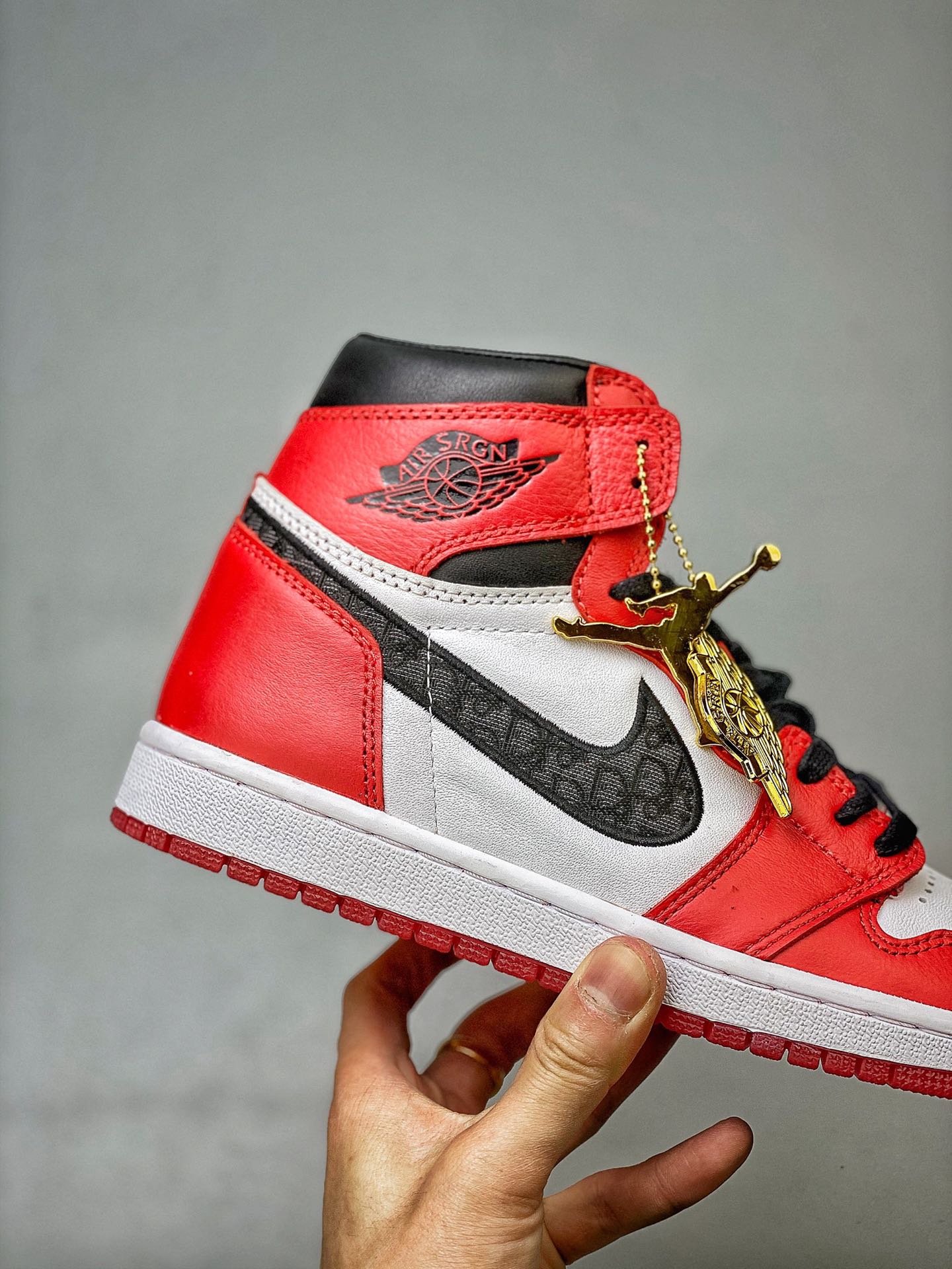 Dior x Jordan 1 High OG 2021 Red - vstockx