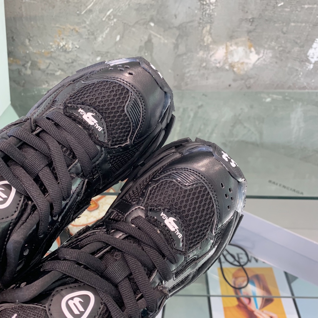 Balenciaga Runner sneaker 7 - vstockx