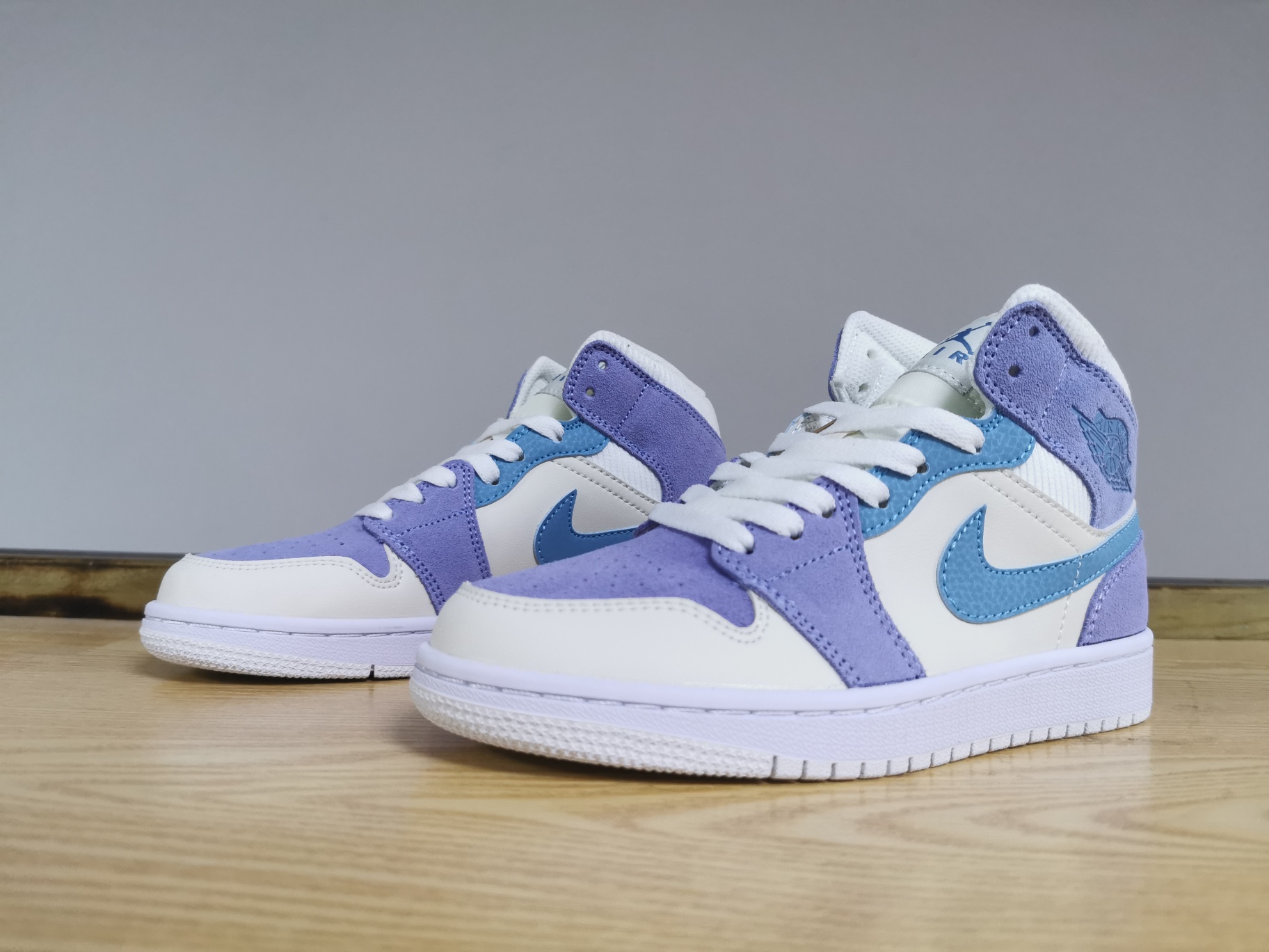 Jordan 1 Mid Purple Aqua - vstockx