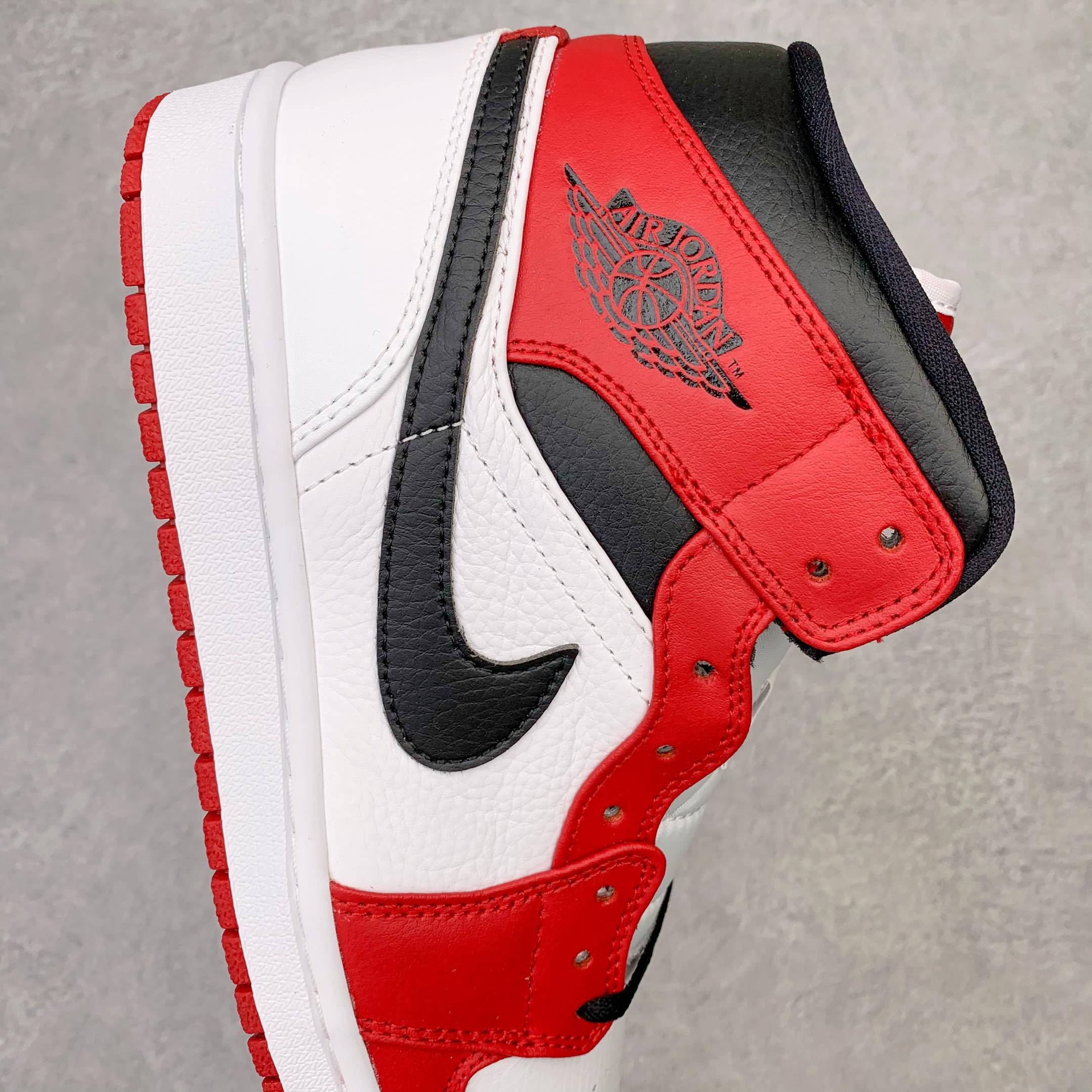 Jordan 1 Mid Chicago (2020) - vstockx