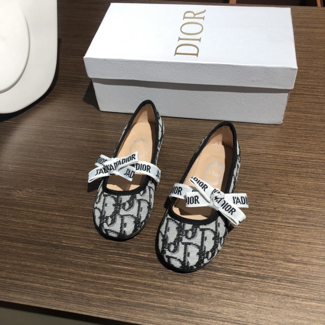 Shoes Kids - vstockx